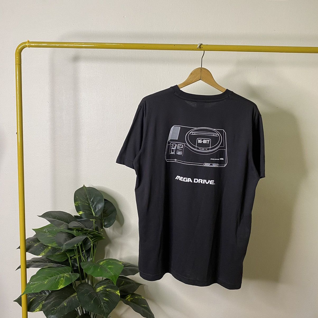Japanese Brand Sega Mega Drive Sega Genesis Console Game Promo Tee Size US XL / EU 56 / 4 - 1 Thumbnail