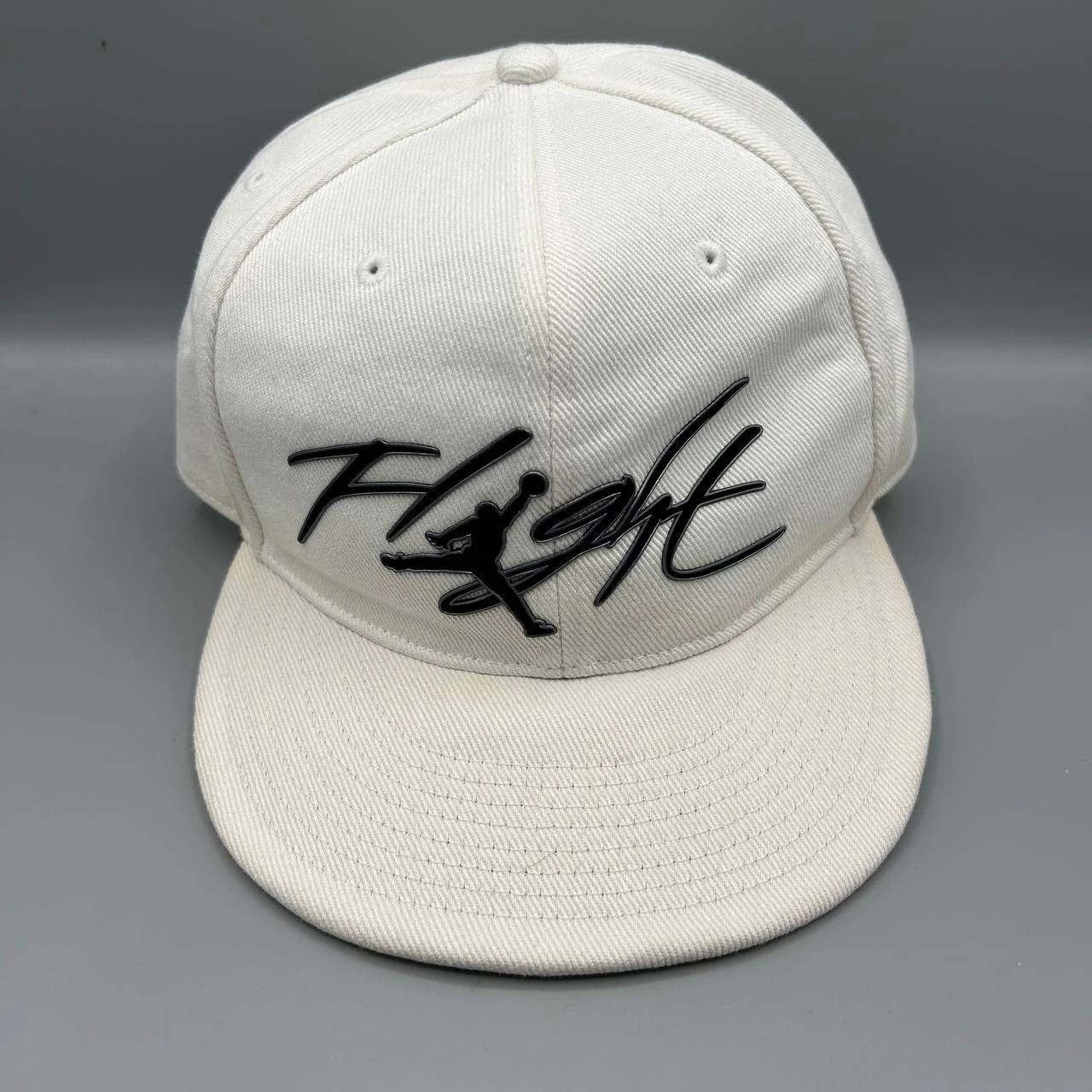 Jordan Brand Air Jordan Flight Hat Men 7 3/8 Jumpman Fitted Cap Cotton Size ONE SIZE - 1 Thumbnail