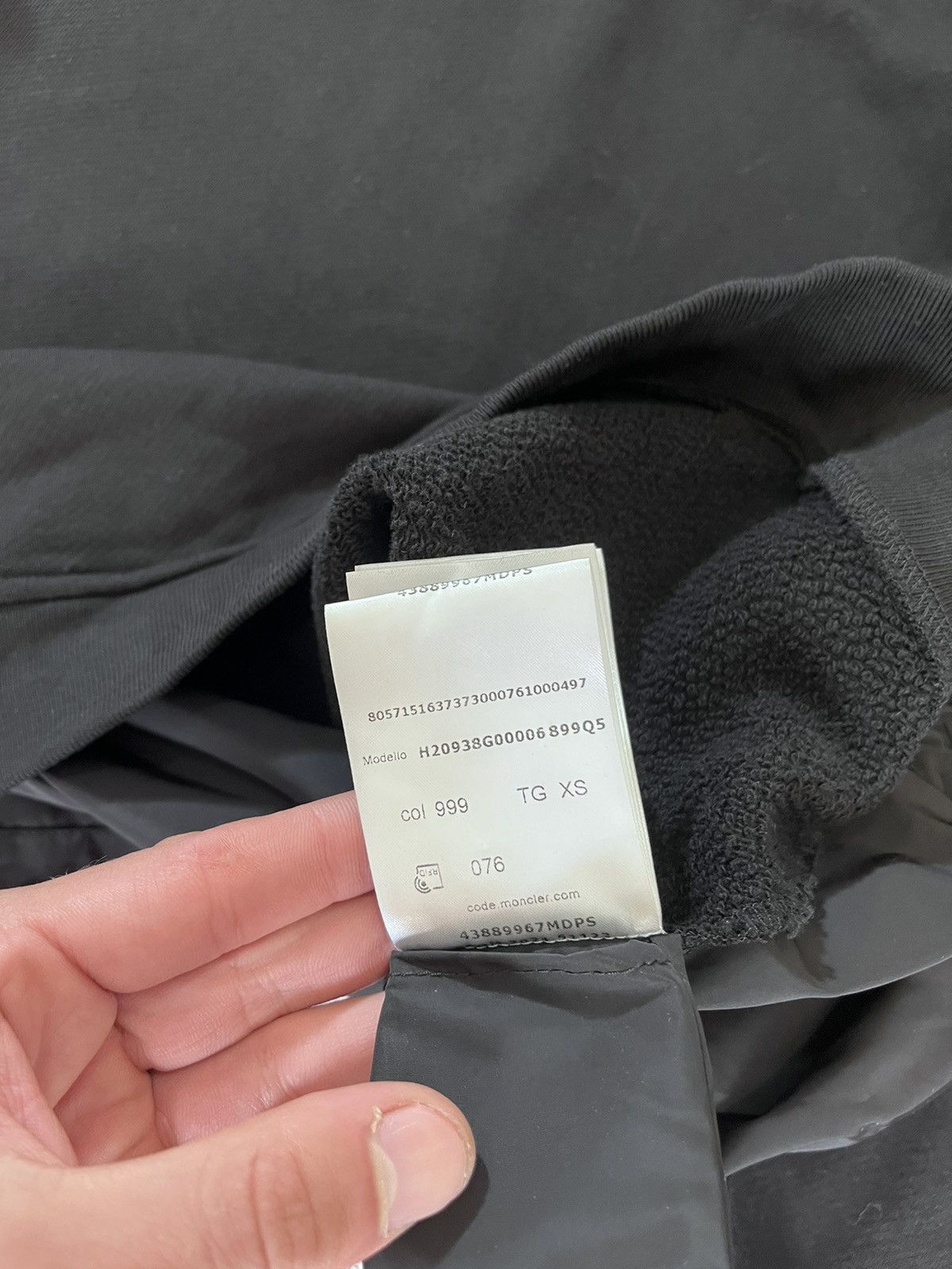 Moncler Moncler Women Sweatshirt Sweater Black Logo Polyester SizeXS Size XS / US 0-2 / IT 36-38 - 4 Thumbnail