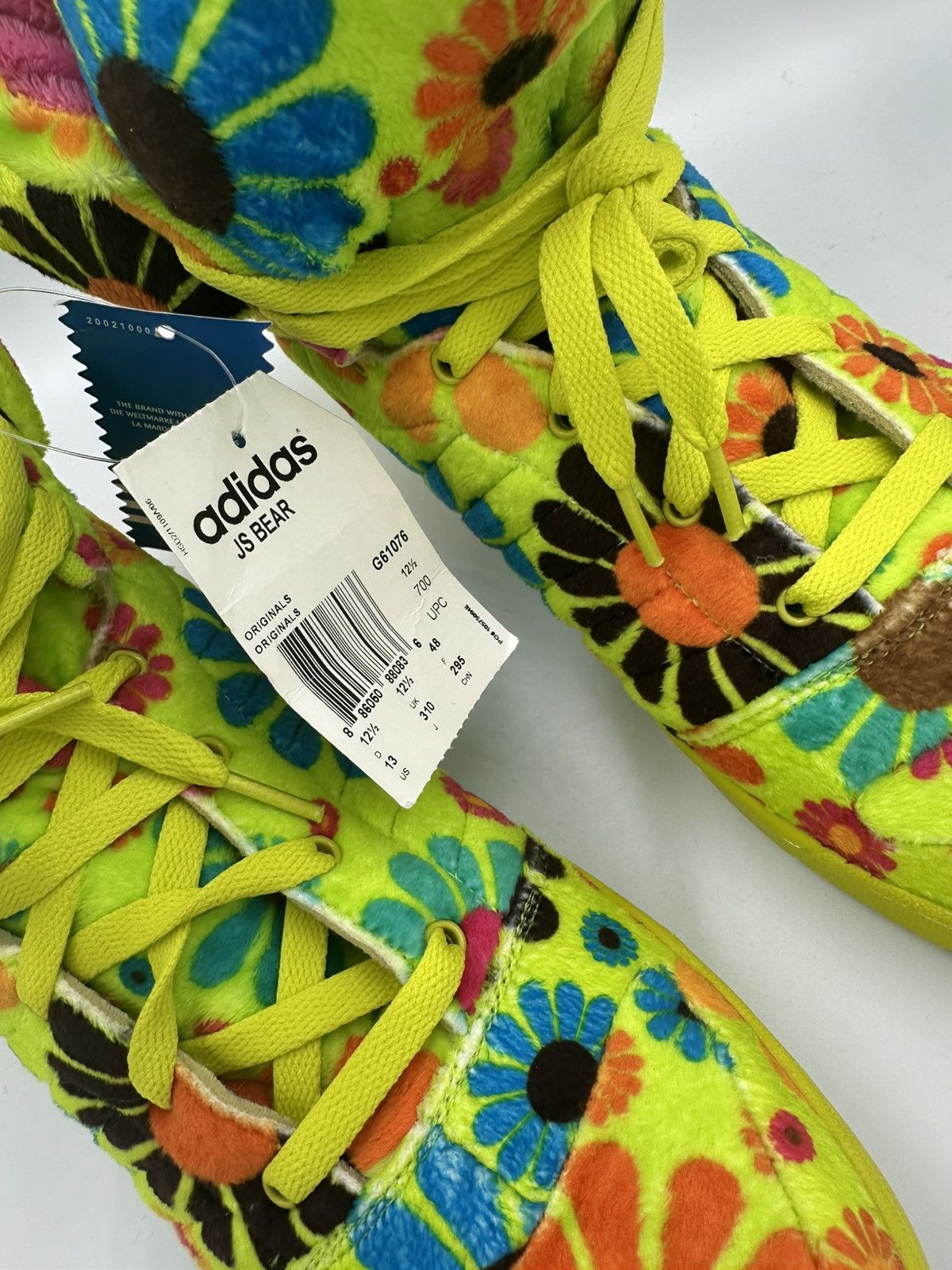 Adidas × Jeremy Scott Adidas x Jeremy Scott Flower Bears Size US 13 / EU 46 - 2 Thumbnail