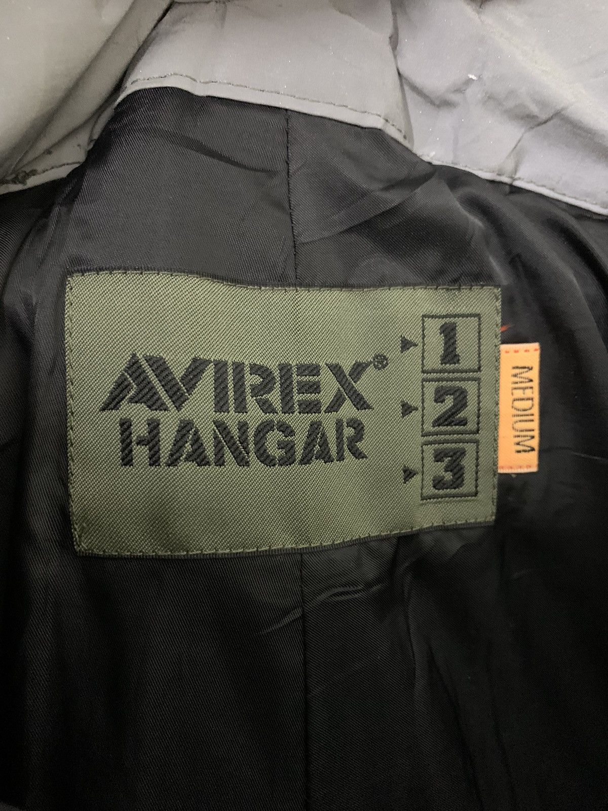 Apollo Avirex Hangar Apollo 11 Puffer Pants Distressed Reflective Size US 34 / EU 50 - 15 Thumbnail