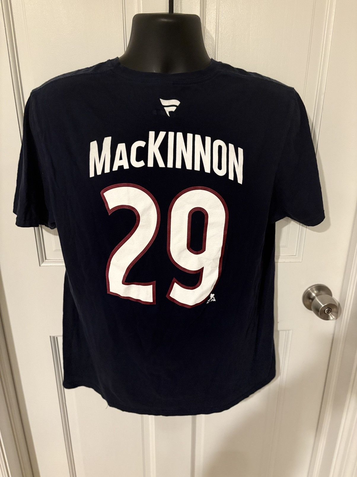 Other Colorado Avalanche #29 Nathan Mackinnon Men’s large t shirt Size US L / EU 52-54 / 3 - 2 Thumbnail