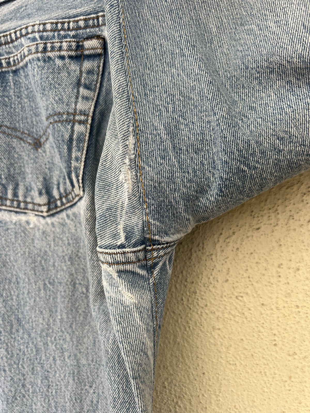 Levi's Vintage 80s Levi’s 701 Distressed Fade Denim Buttonfly Jeans Size US 29 - 21 Thumbnail