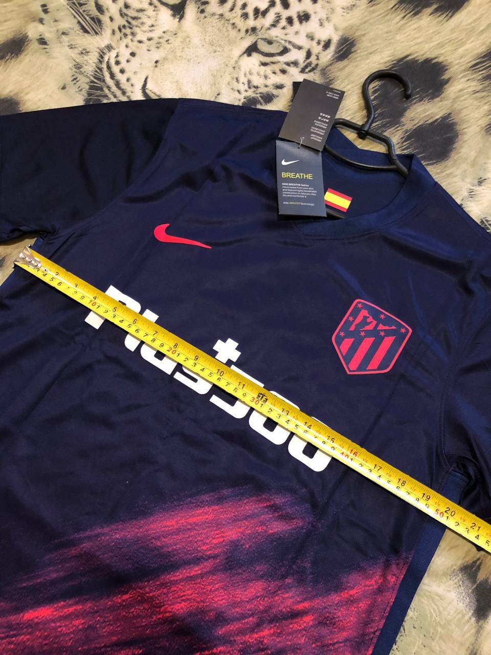 Nike Nike Football Shirt Atletico Madrid Home Soccer jersey Size US L / EU 52-54 / 3 - 11 Thumbnail