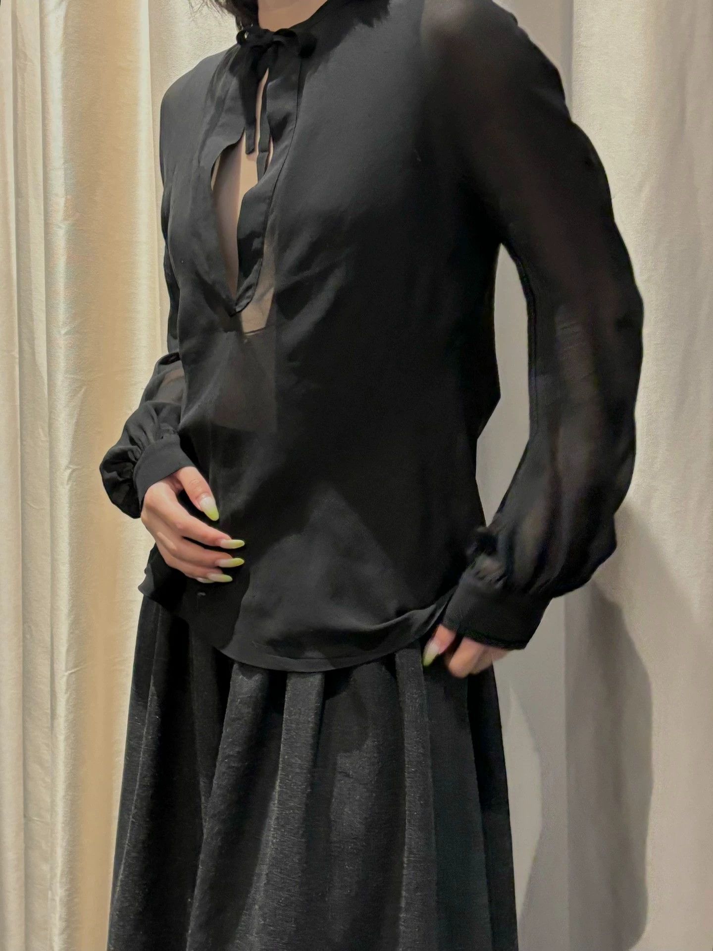 Dries Van Noten Dries Van Noten Vintage Sheer Silk Ink Blouse 38 Size XS / US 0-2 / IT 36-38 - 2 Thumbnail