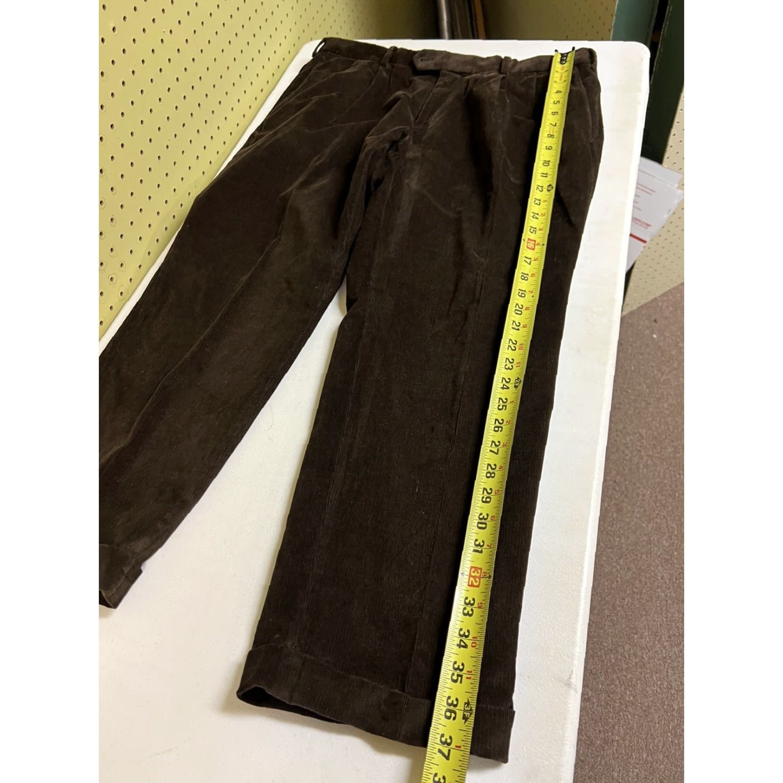 Polo Ralph Lauren Polo Ralph Lauren Corduroy Chino Pants Brown Pleated Cuffed Men's 38x29 Regular Straight Inseam 29 in Size US M / EU 48-50 / 2 - 4 Thumbnail