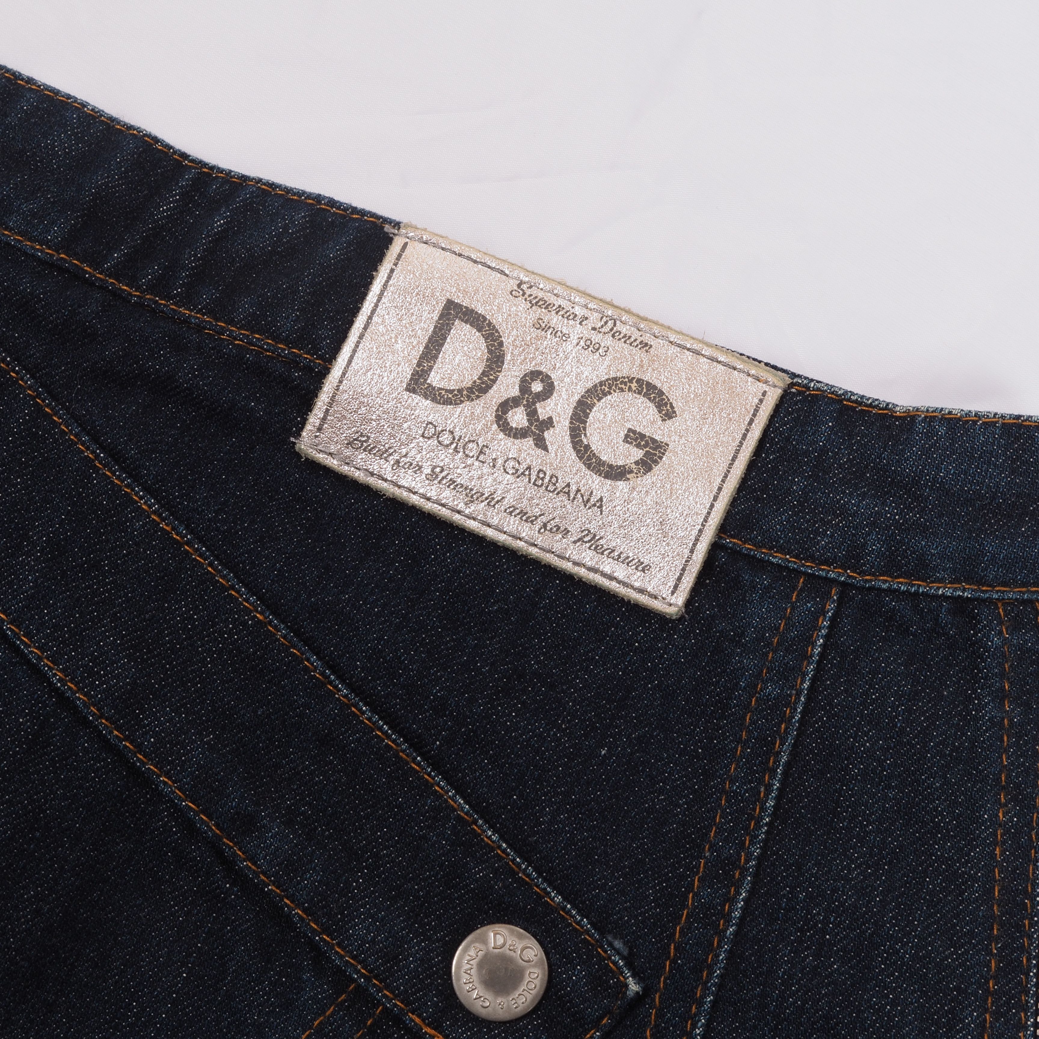 Dolce & Gabbana Dolce & Gabbana Vintage 90s Y2K Asymmetric Dark Denim Skirt Size 27" / US 4 / IT 40 - 7 Thumbnail
