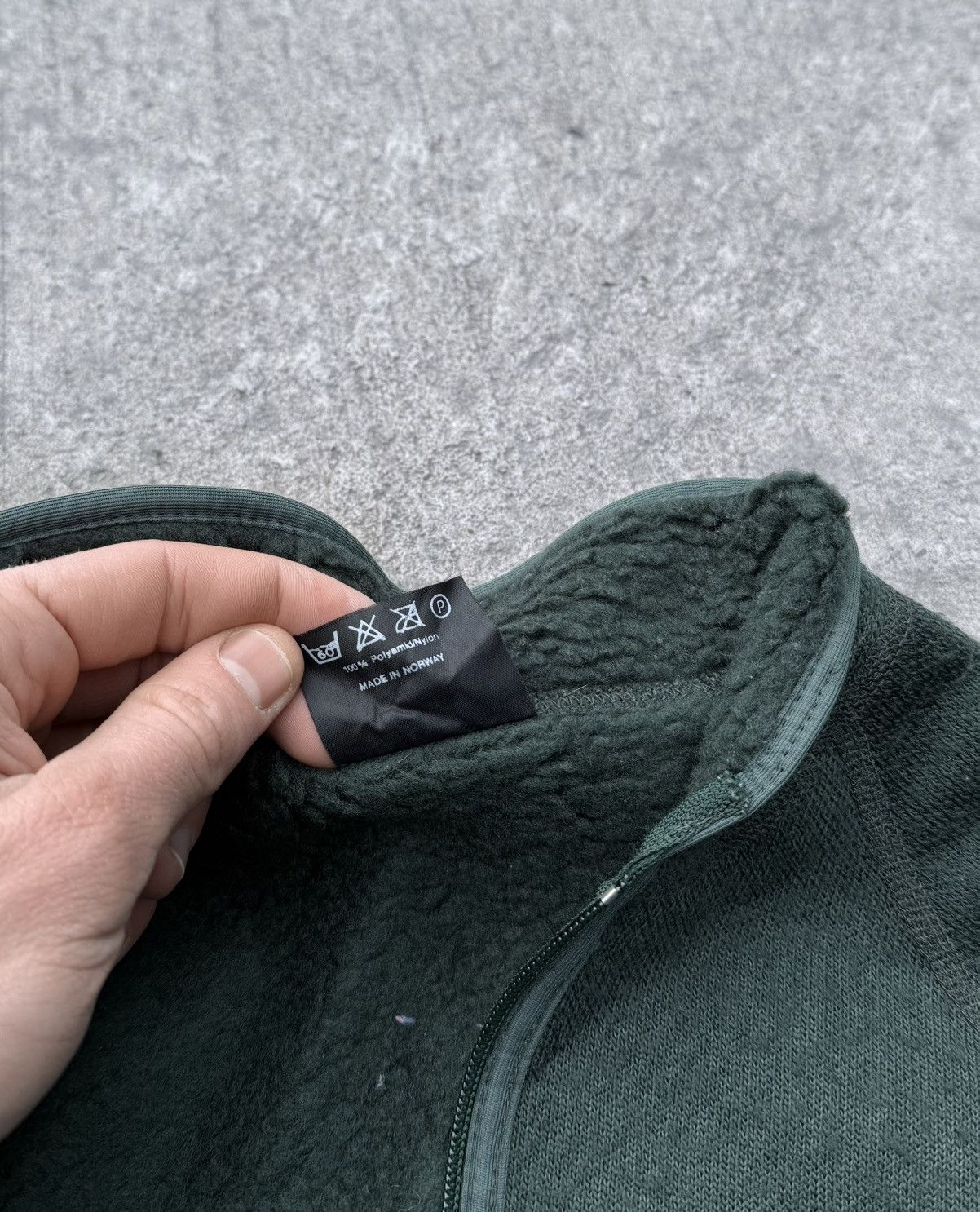 Helly Hansen × Vintage Vintage Helly Hansen outdoor streetwear fleece jacket Size US S / EU 44-46 / 1 - 9 Thumbnail