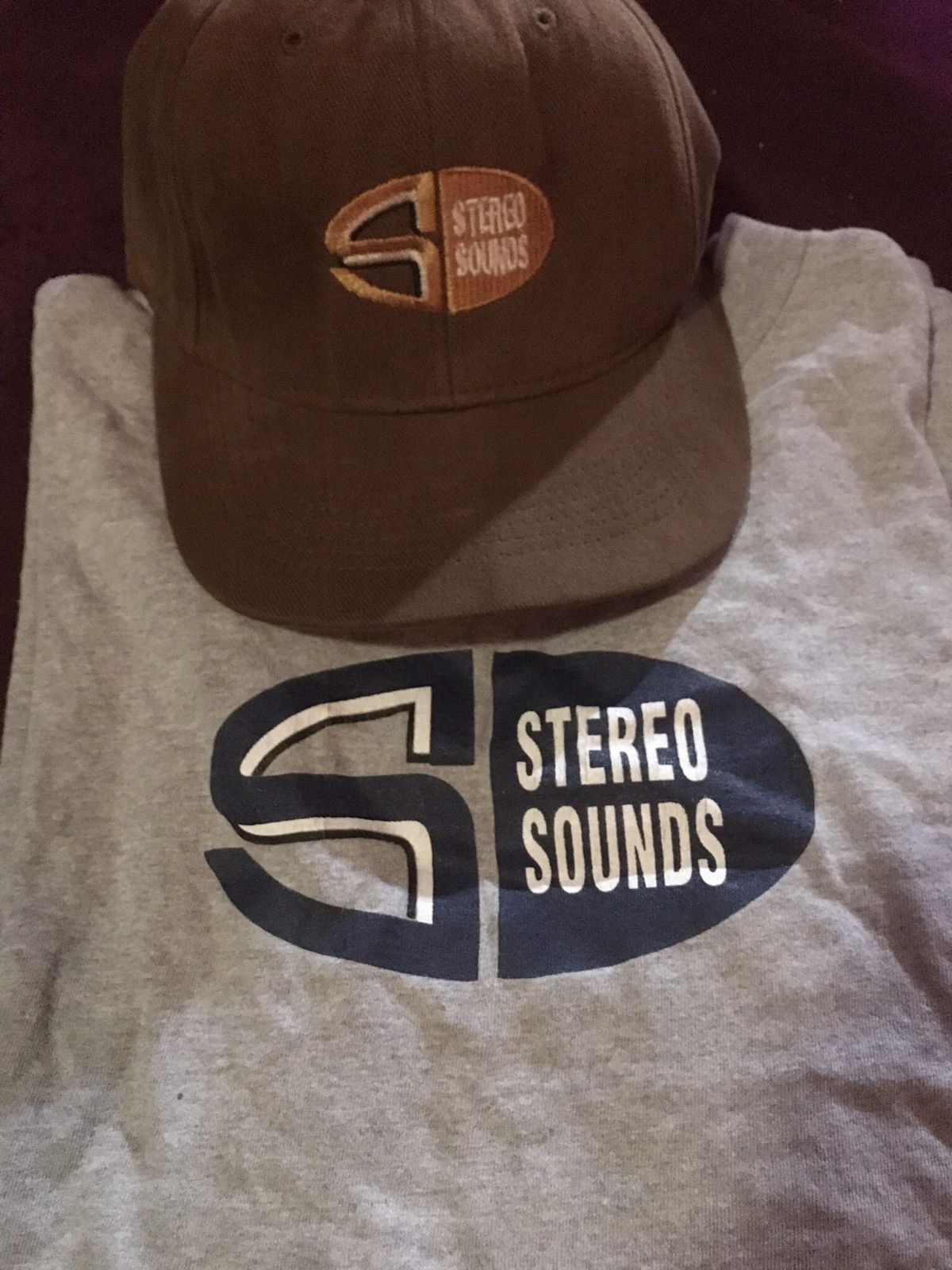 Vintage Vintage 90s Stereo Sounds Skateboards Tshirt And Snapback Size US M / EU 48-50 / 2 - 11 Thumbnail