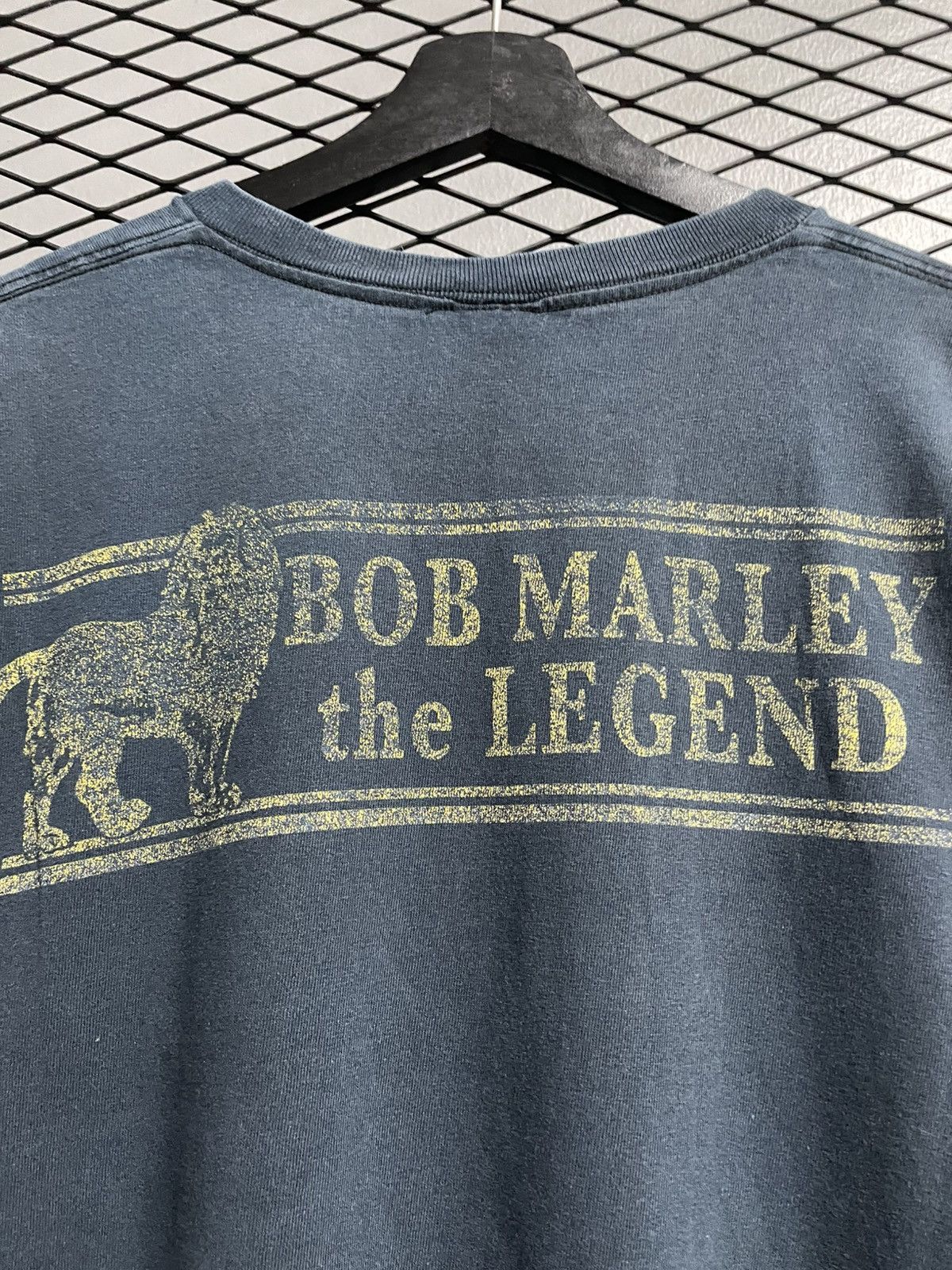 Band Tees Vintage Y2K Bob Marley The Legend of Reggae T-Shirt. Size US XL / EU 56 / 4 - 8 Thumbnail