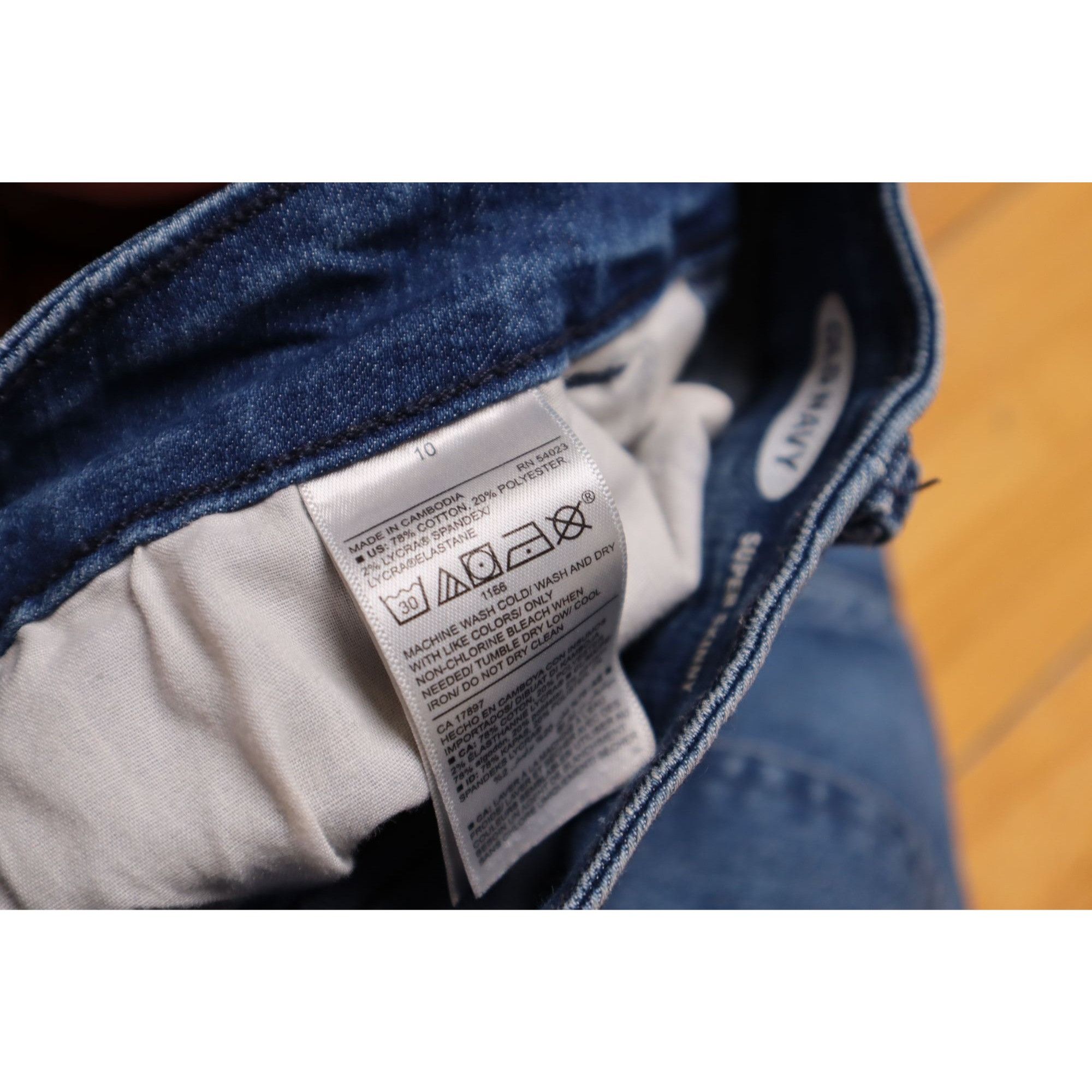 Old Navy Old Navy Super Skinny Jeans - Size 10 - Mid-Rise Stretch Den Size 32" / US 10 / IT 46 - 5 Thumbnail