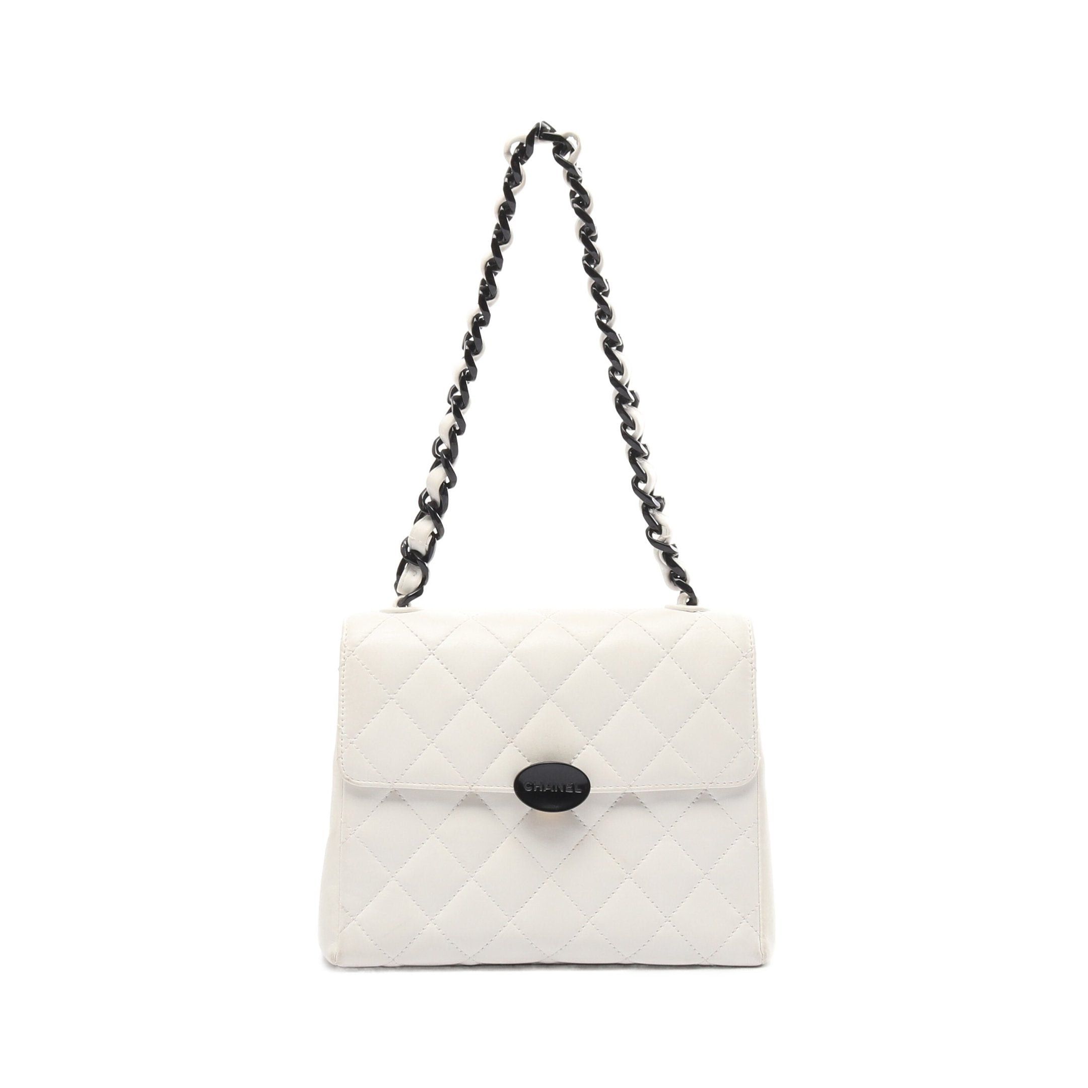 Chanel Chanel Matelasse One Shoulder Bag Chain Lambskin White Black Gold Hardware Size ONE SIZE - 1 Thumbnail