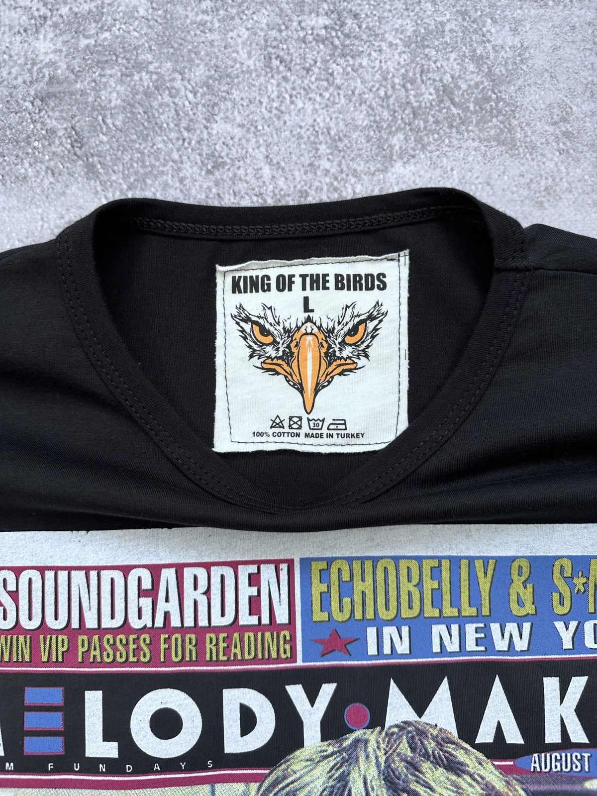 Band Tees Oasis Melody Maker 1994 T-Shirt Men’s Cotton Size M Size US M / EU 48-50 / 2 - 5 Thumbnail