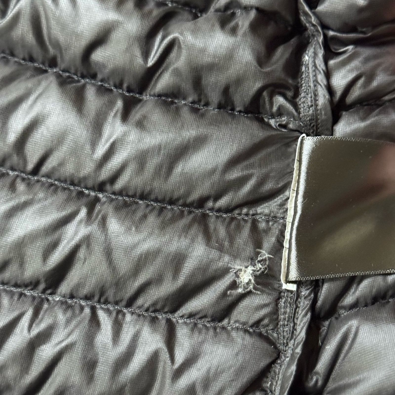 Lululemon Women’s Lululemon Pack It Down Jacket Black Shine size 6 Size M / US 6-8 / IT 42-44 - 5 Thumbnail