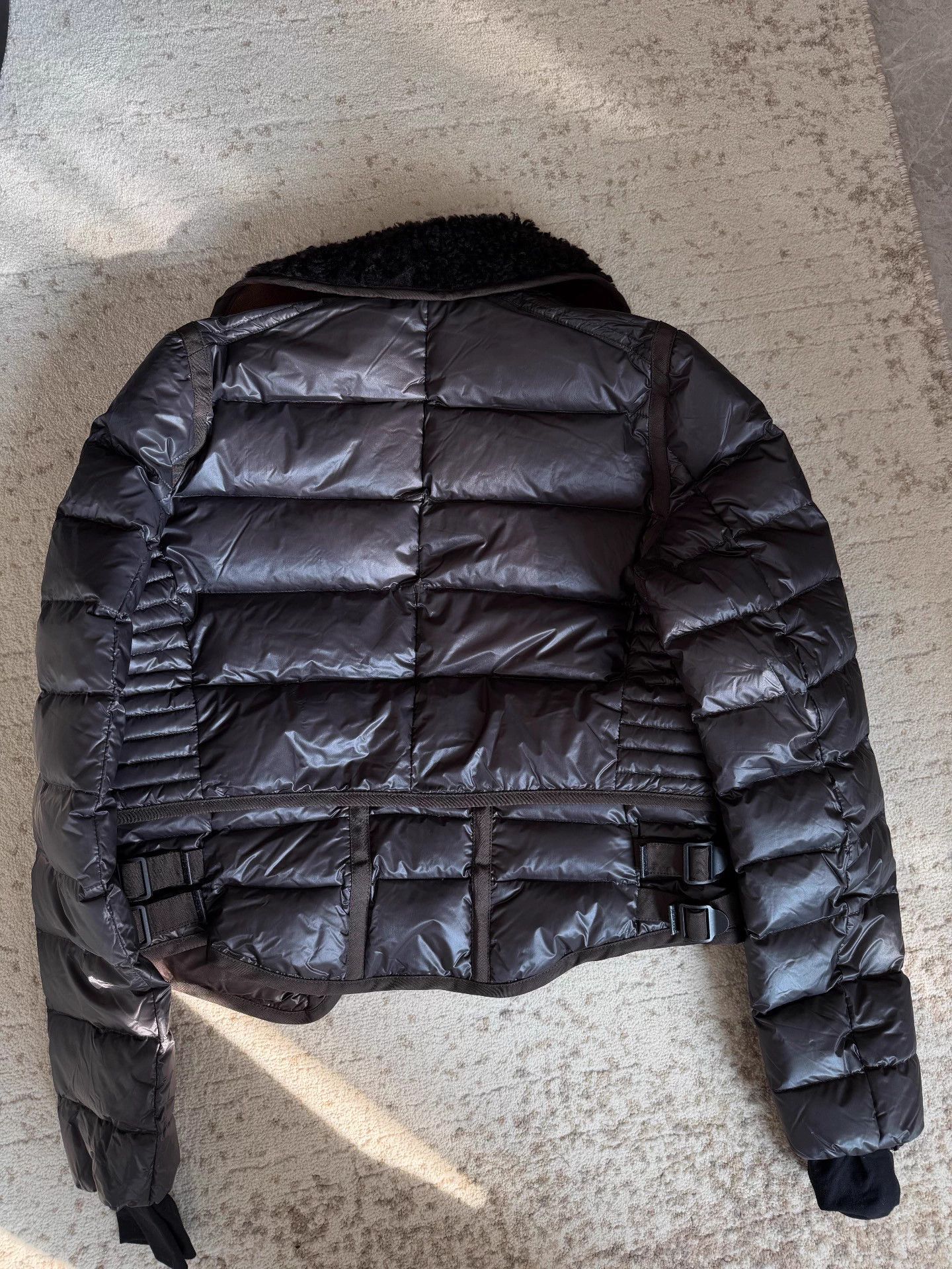 Moncler Moncler black puffer ski jacket size 1 fur trim Size US S / EU 44-46 / 1 - 6 Thumbnail