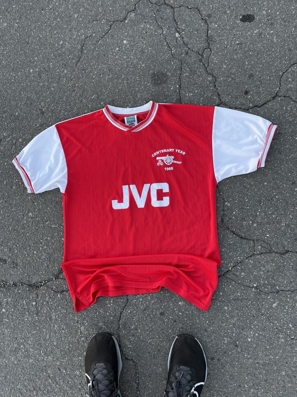 Vintage Vintage Arsenal 4 Vieira 1985 Score Soccer Jersey Blokecore Size US M / EU 48-50 / 2 - 6 Thumbnail