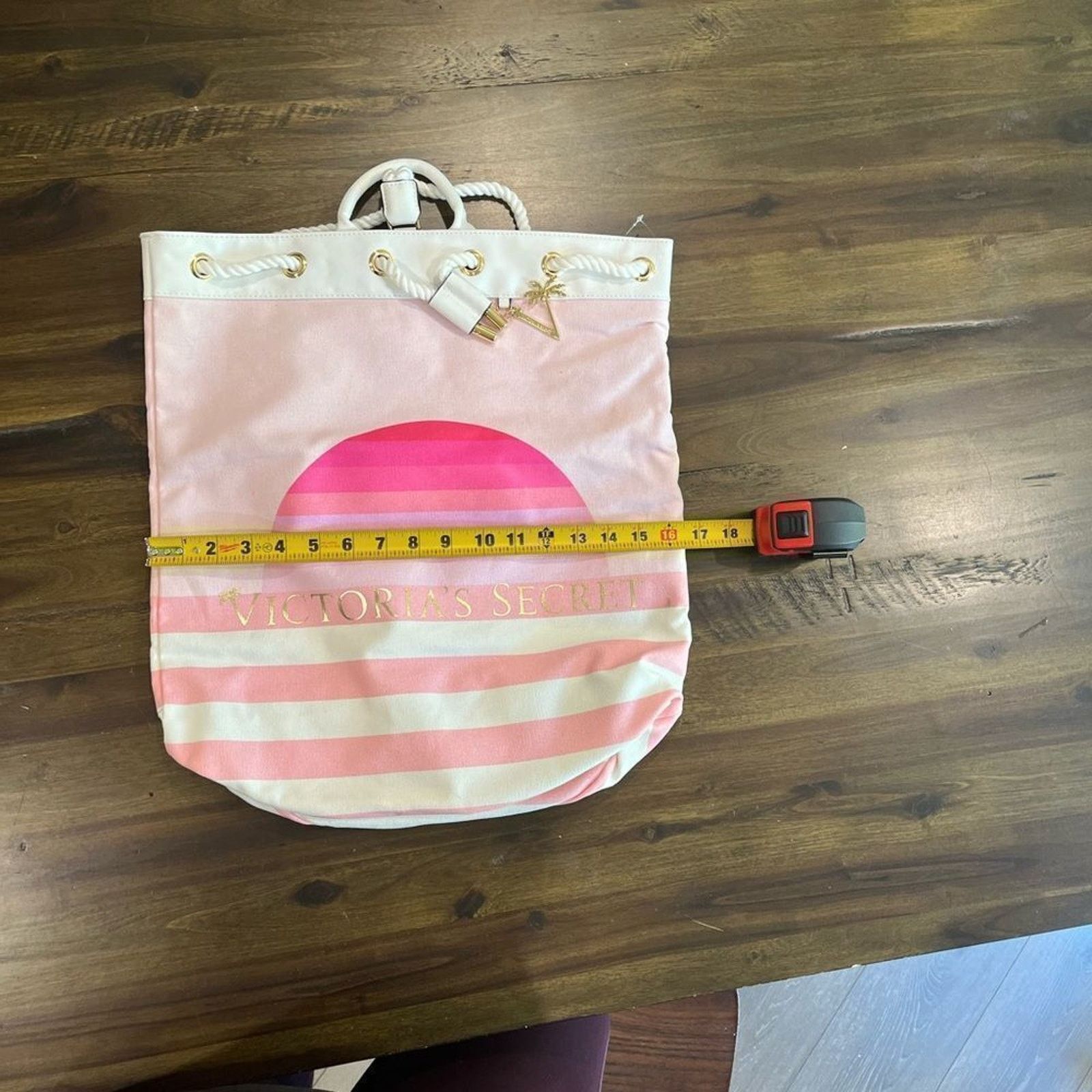 Victoria's Secret NWOT Victoria's Secret Beach Drawstring Backpack Size ONE SIZE - 8 Thumbnail