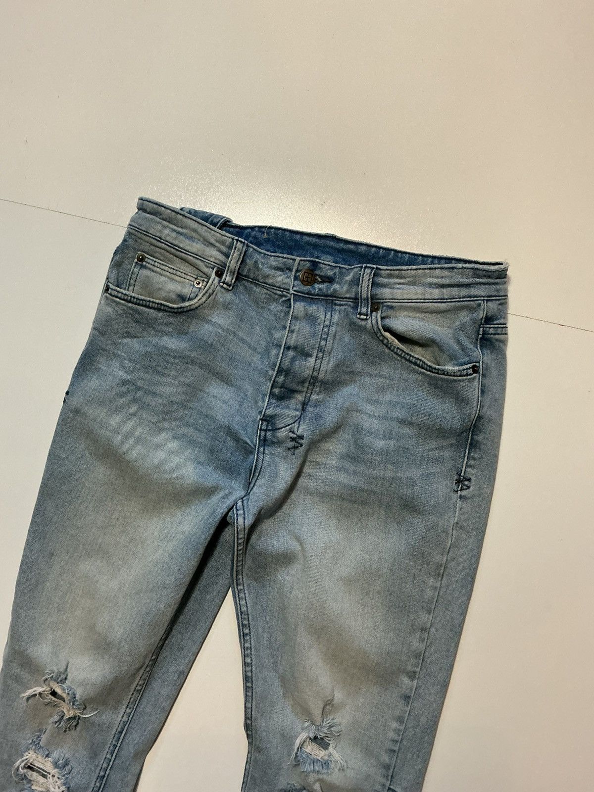 Ksubi $195 Ksubi Chitch Philly Distressed Button Fly Denim Jeans Size US 32 / EU 48 - 6 Thumbnail