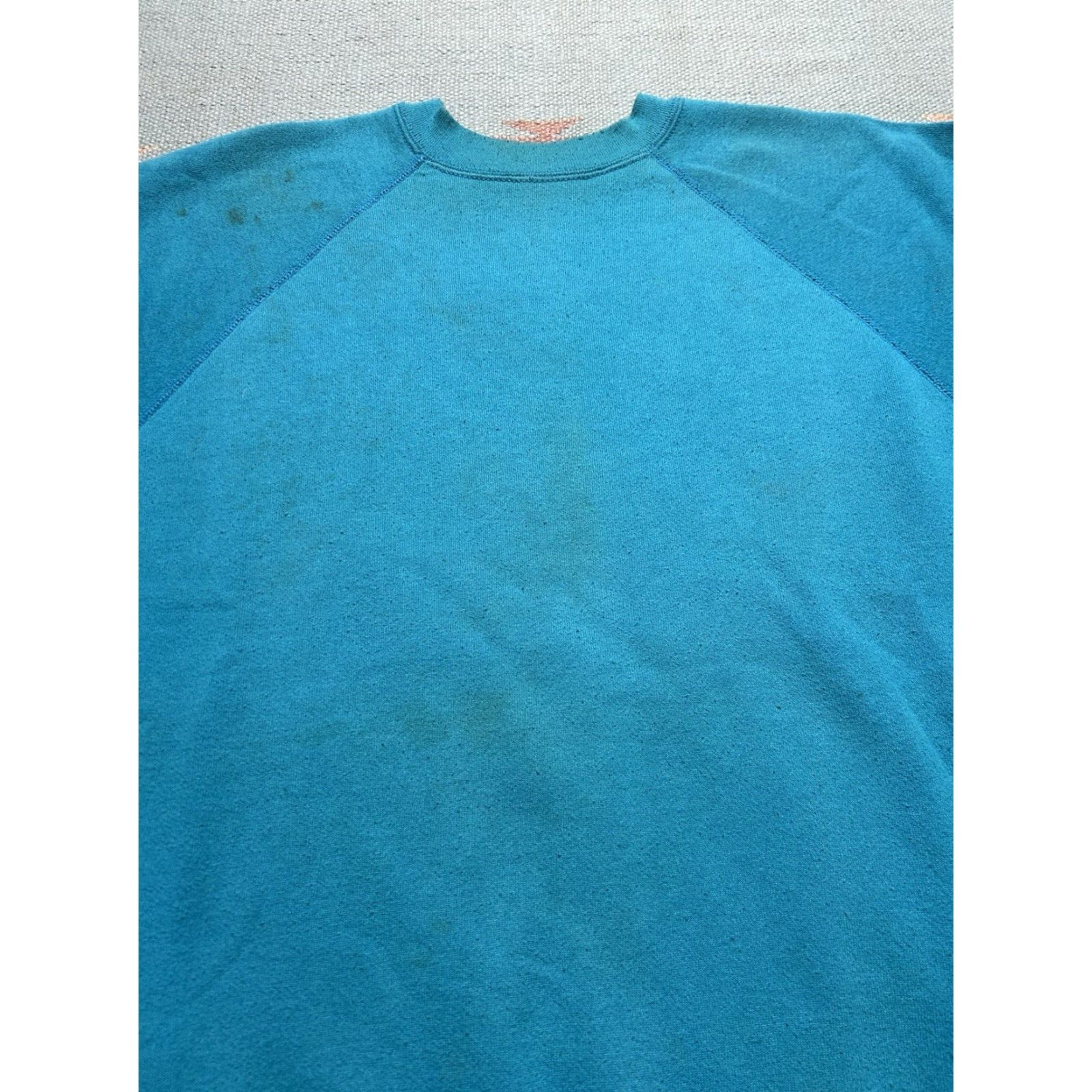 Altea VINTAGE 80s crewneck sweatshirt blank teal turquoise blue stained pullover XL Mens Sweatshirt Size US XL / EU 56 / 4 - 3 Thumbnail
