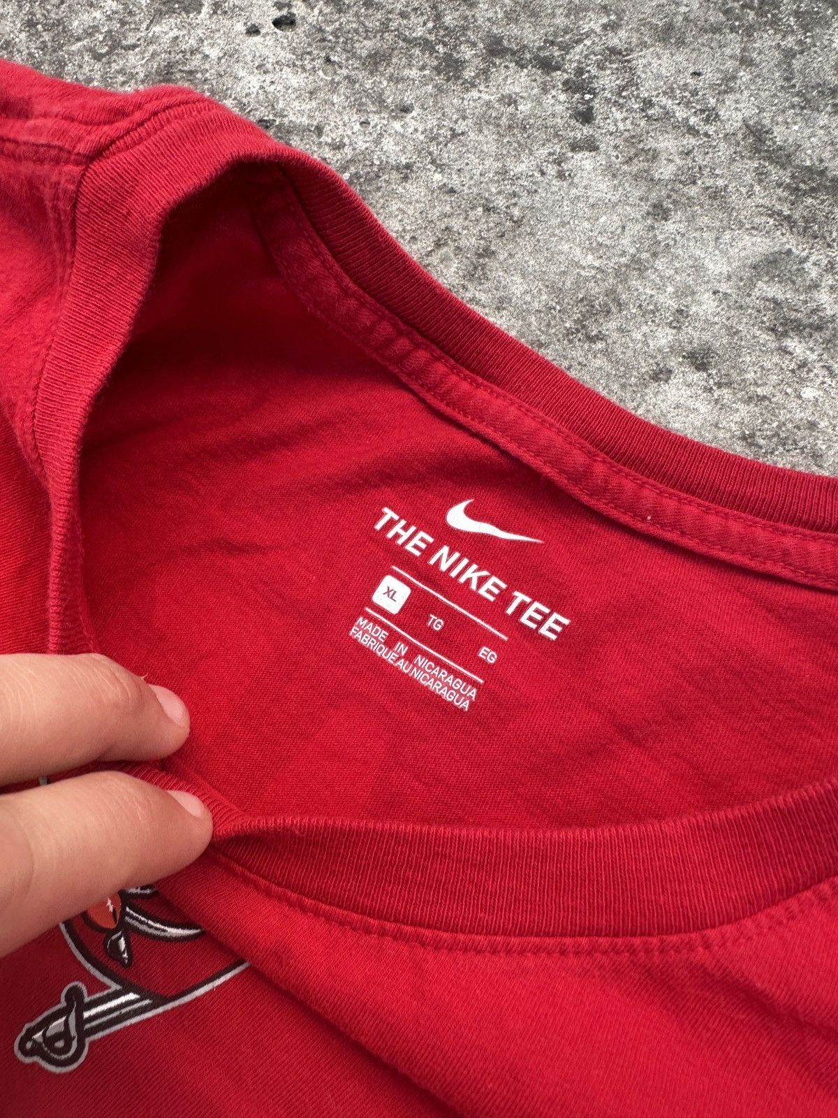 Nike NFL Nike Buccaneers Brady 12 T-shirt Streetwear Rare USA XL Size US XL / EU 56 / 4 - 4 Thumbnail