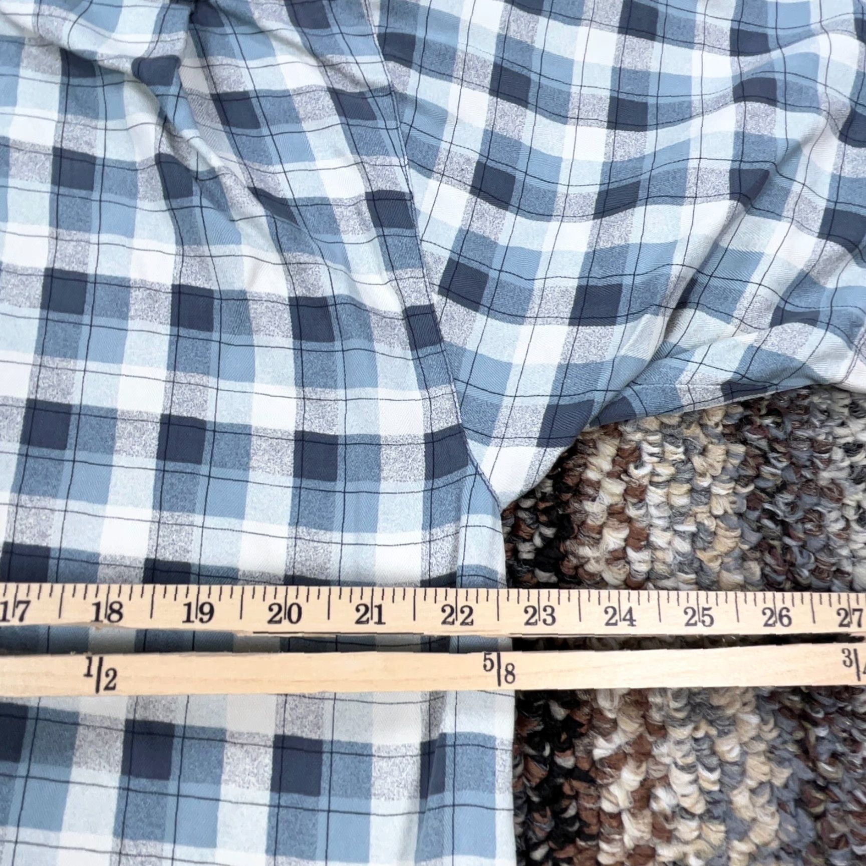 Tommy Bahama Tommy Bahama Shirt Men Medium Blue Plaid Button Up Silk Hawaiian Camp Hula Adult Size US M / EU 48-50 / 2 - 7 Thumbnail