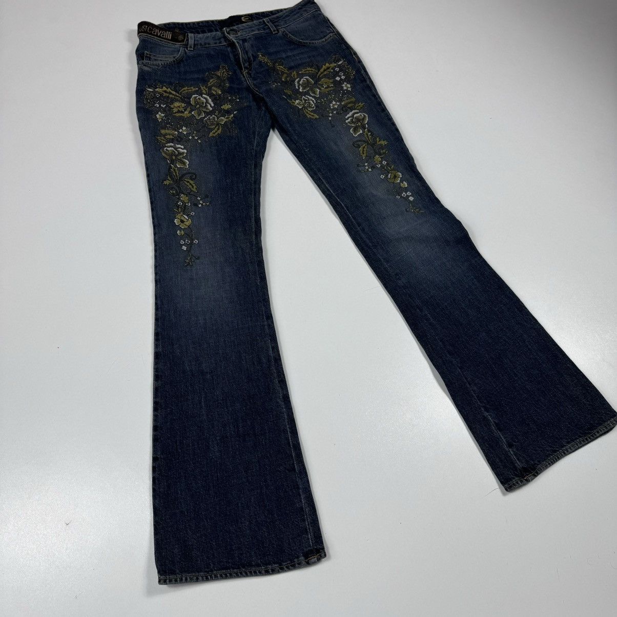 Roberto Cavalli flared y2k jeans justcavalli very rare flowers print Size 27" / US 4 / IT 40 - 2 Thumbnail