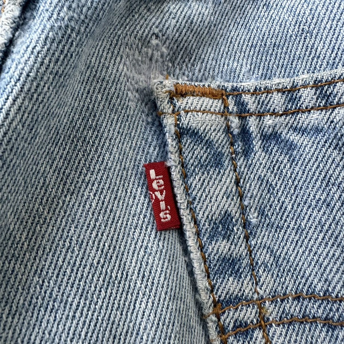 Levi's Vintage Levis 501 Distressed Denim 33x31 D682 Size US 33 - 8 Thumbnail