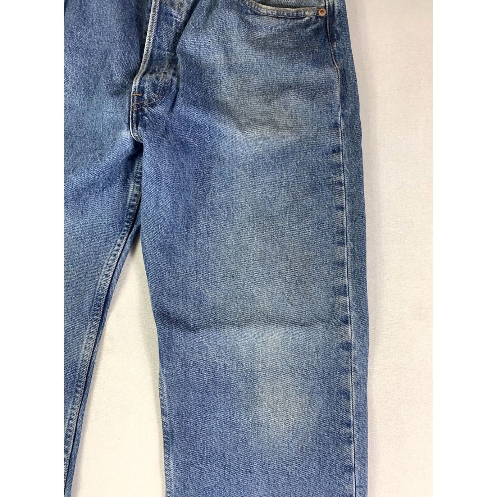 Levi's VINTAGE Levi's 501 Jeans Mens 34x29 Button Fly Blue 1998 USA 5-Pocket Regular Fit Straight Denim Shirt? Size US 34 / EU 50 - 5 Thumbnail