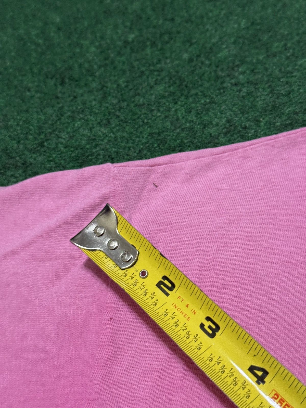 Vintage Vintage 90s Luxor Las Vegas Hotel Casino Retro Pink T Shirt Size M / US 6-8 / IT 42-44 - 10 Thumbnail