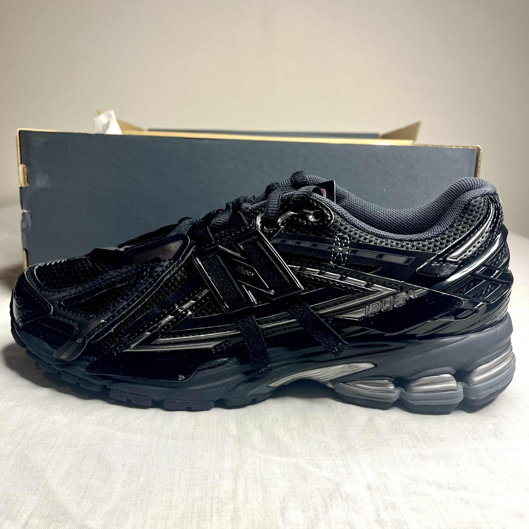 New Balance 1906A Refined Future M1906AF Size US 7.5 / EU 40-41 - 1 Thumbnail