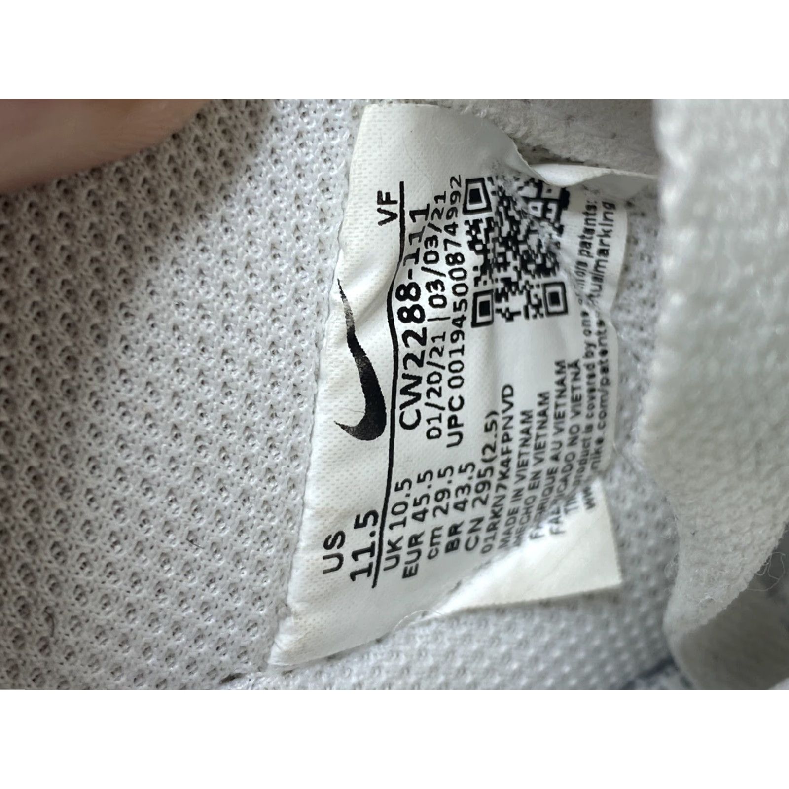 Nike RARE CUSTOM LYFESTYLE BROOKLYN NIKE AIR FORCE 1 '07 TRIPLE WHITE MENS 11.5 PATCH Size US 12 / EU 45 - 5 Thumbnail