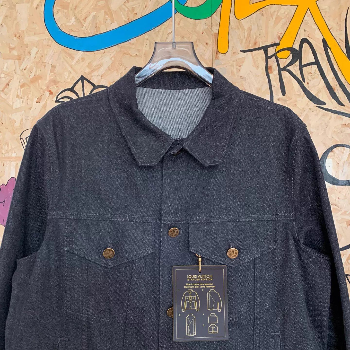 Louis Vuitton Louis Vuitton Gray Monogram Eclipse Denim Jacket Size US L / EU 52-54 / 3 - 3 Thumbnail