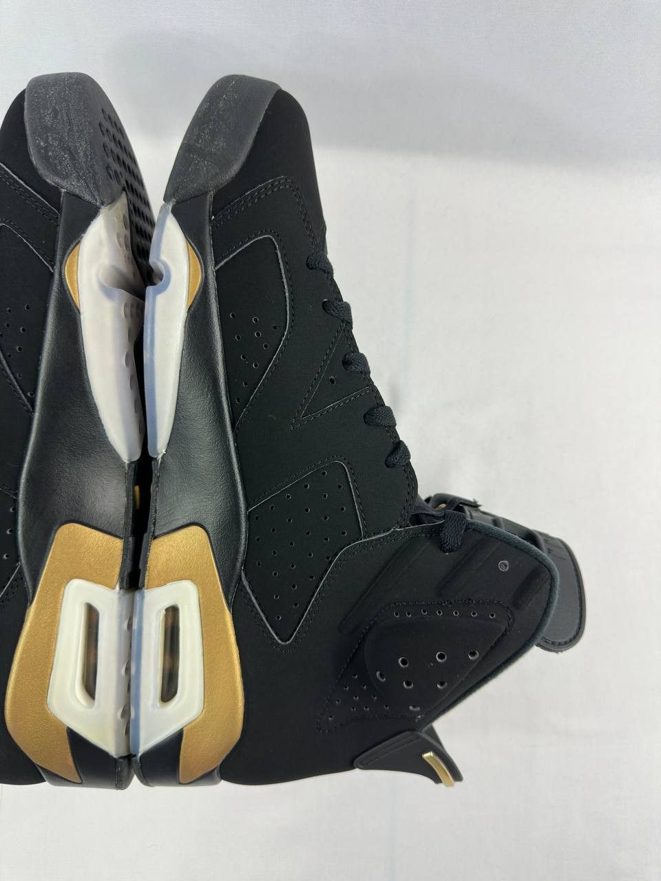 Nike Nike Air Jordan 6 Retro 'Defining Moments' 2020 CT4954-00 Size US 12 / EU 45 - 12 Thumbnail