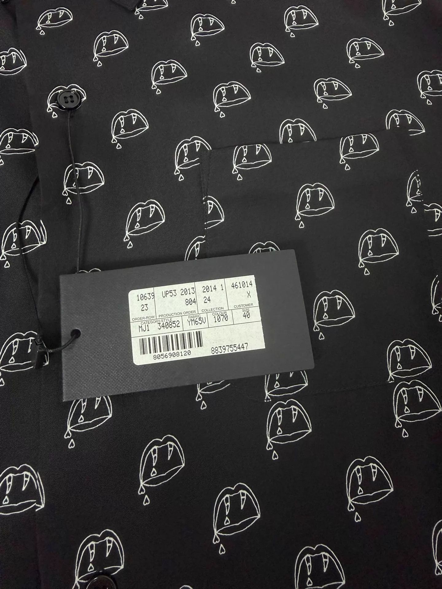 Saint Laurent Paris SLP 14ss Black Vampire Fangs Silk Shirt Size US XL / EU 56 / 4 - 4 Thumbnail