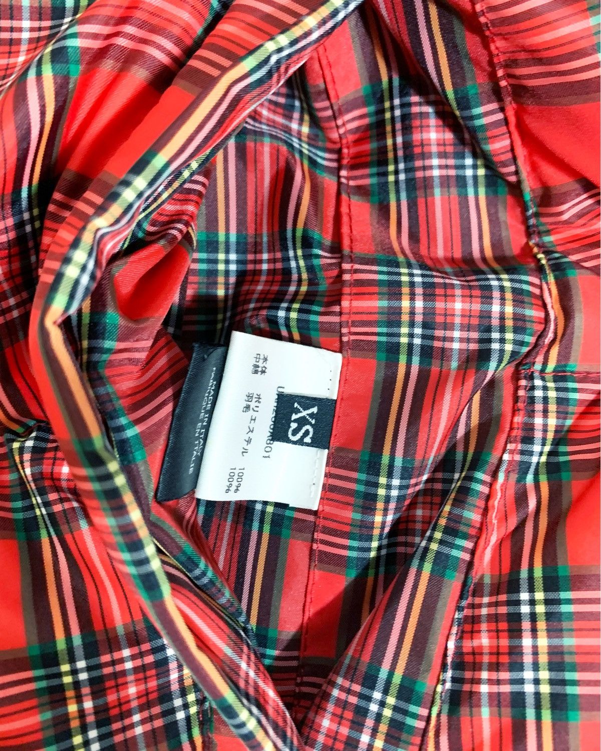 Vetements Vetements fw19 check reversible puffer jacket in red Size US L / EU 52-54 / 3 - 3 Thumbnail