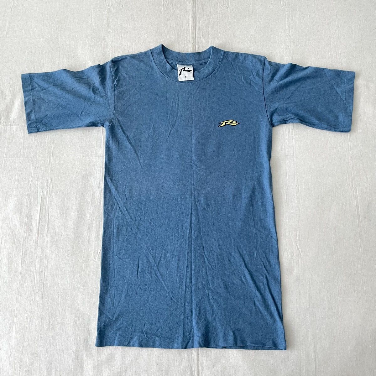 Rusty Vintage 1996 Rusty Surfboards Weed Logo Tshirt Made in USA Size US S / EU 44-46 / 1 - 4 Thumbnail