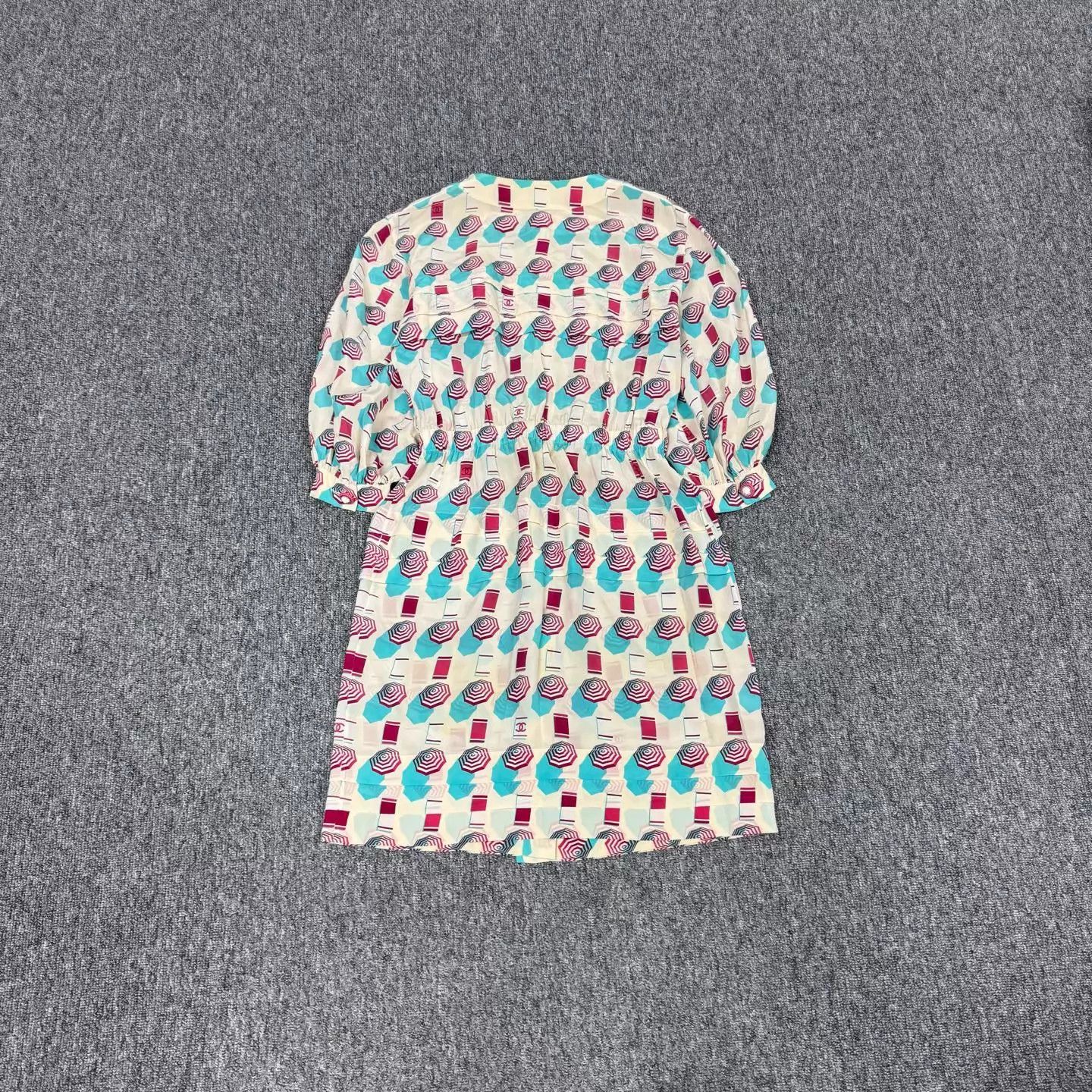 Chanel Chanel Beach Sun Umbrella Print Silk Dress Size 36 99 New Size XS / US 0-2 / IT 36-38 - 2 Thumbnail