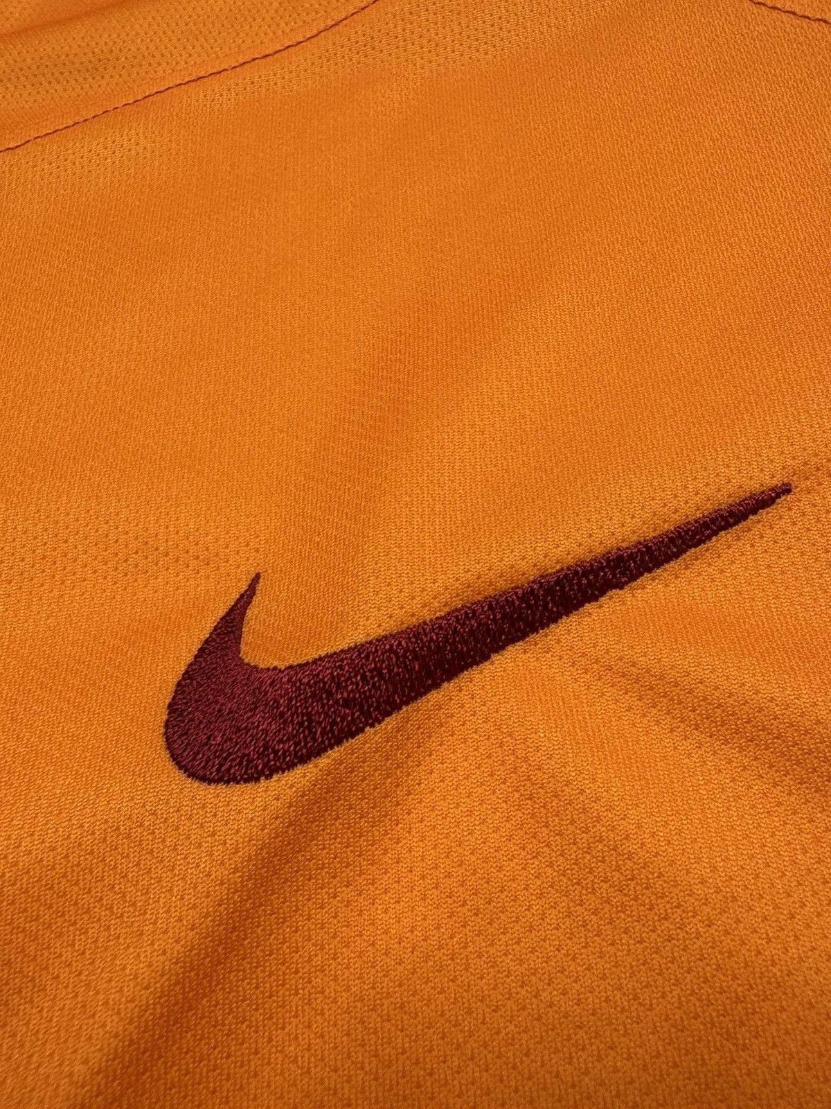 Nike Nike Galatasaray 2015 2016 Home Jersey Football Kit Shirt M Size US M / EU 48-50 / 2 - 8 Thumbnail
