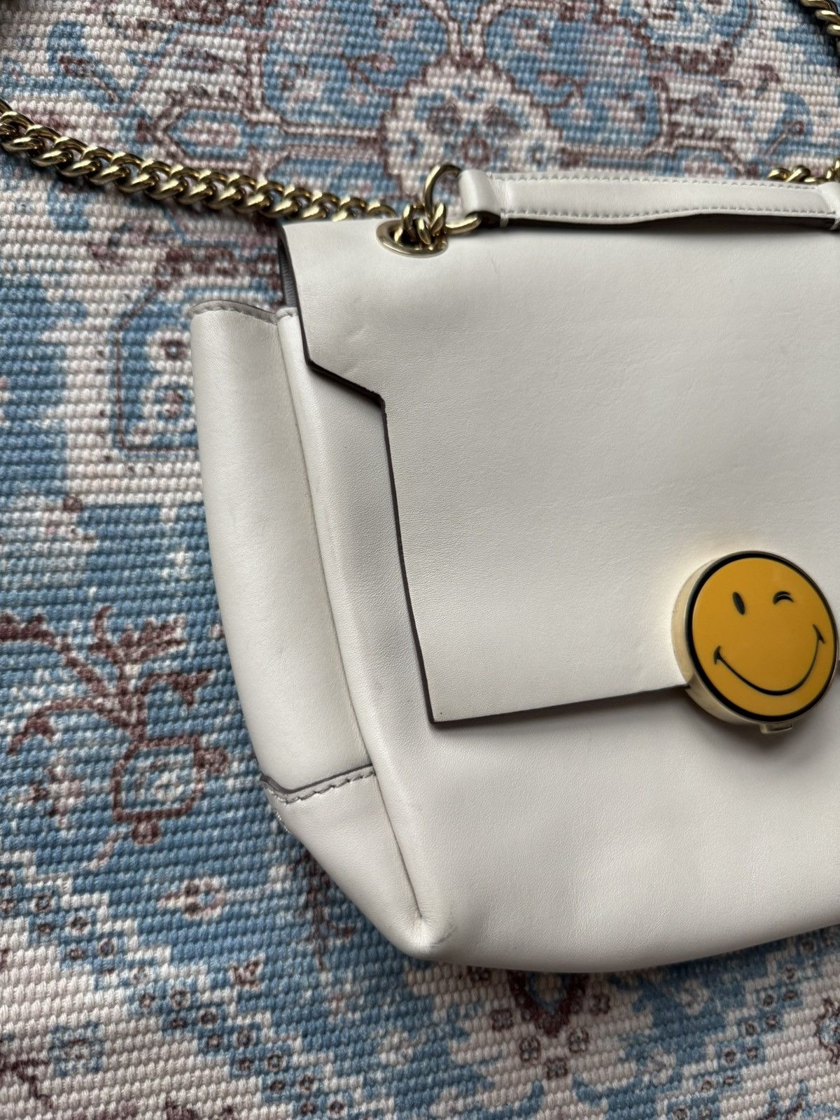 Anya Hindmarch Anya Hindmarch Smile White Leather Shoulder Bag Size ONE SIZE - 4 Thumbnail
