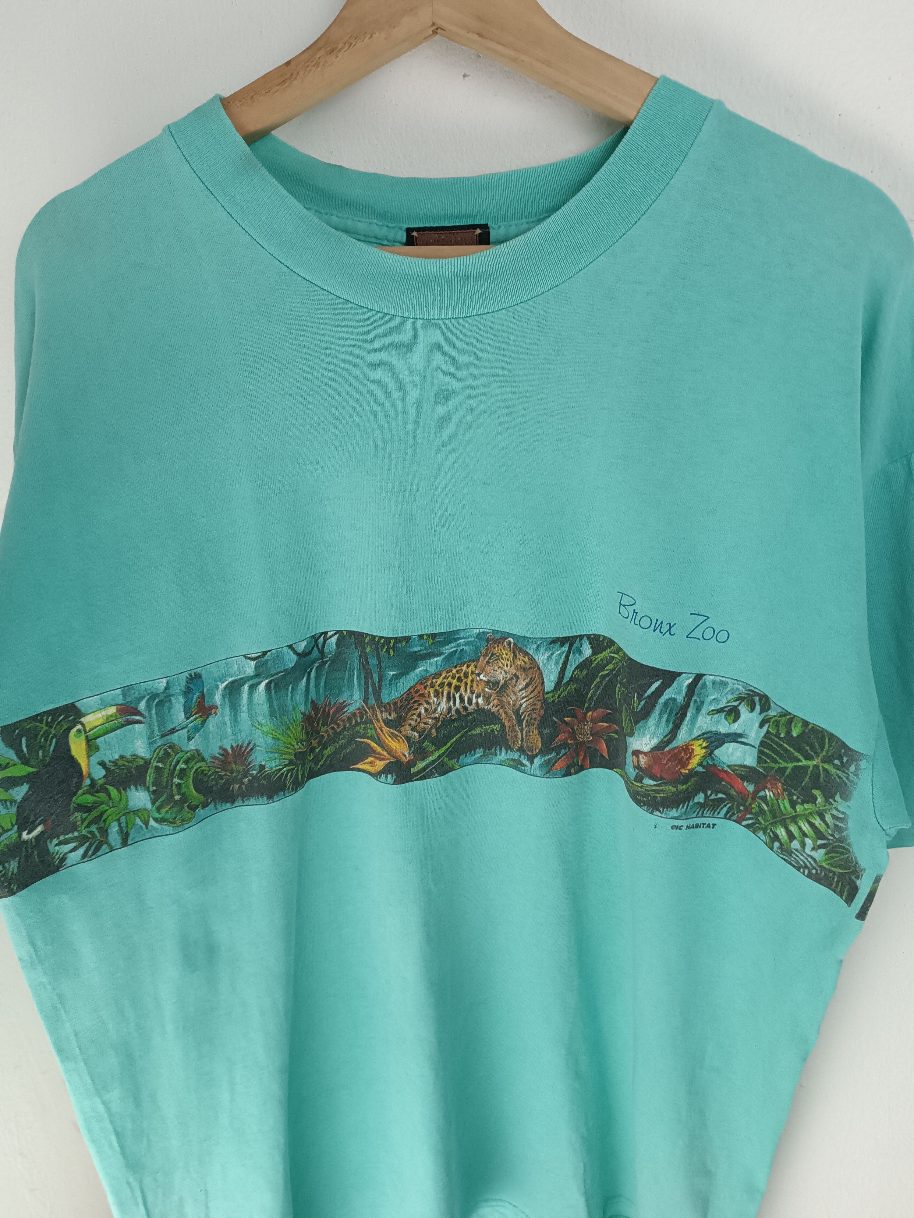 Habitat VINTAGE 90'S HABITAT RAINFOREST ANIMAL TIGER SINGLE STITCH Size US L / EU 52-54 / 3 - 10 Thumbnail