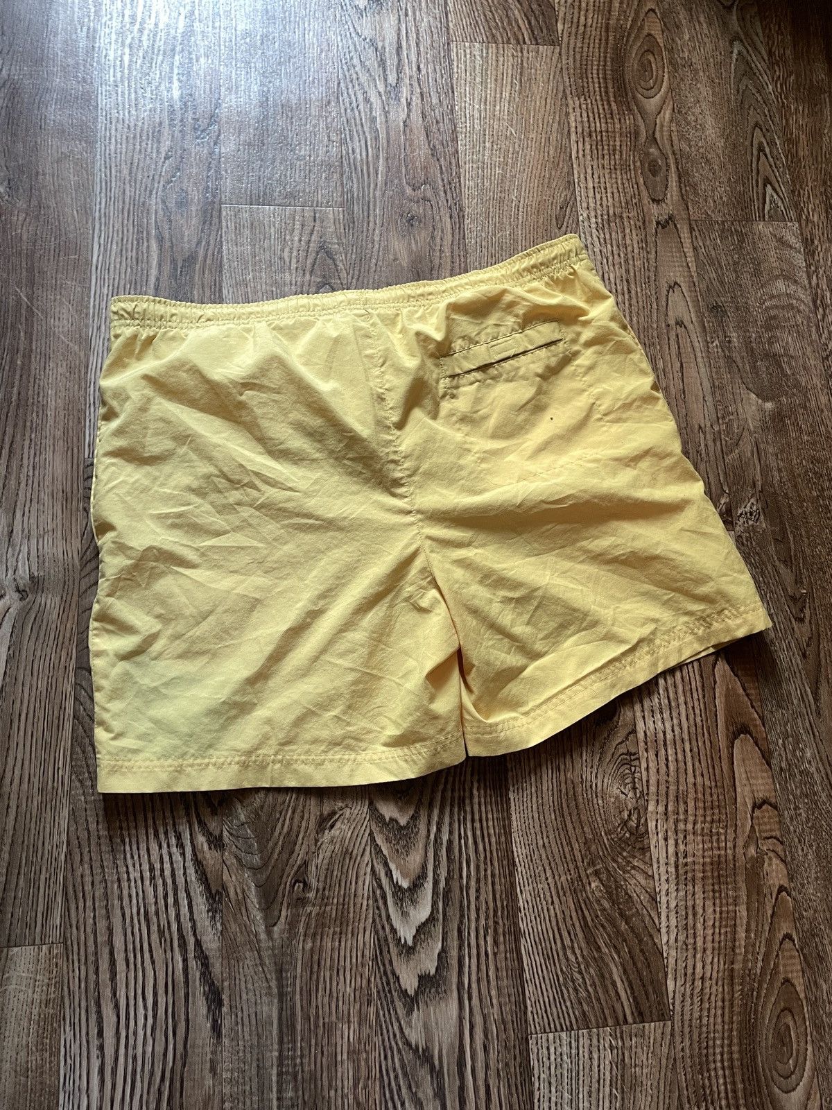 Nike Vintage Nike shorts streetwear swoosh casual y2k size M Size US 32 / EU 48 - 5 Thumbnail
