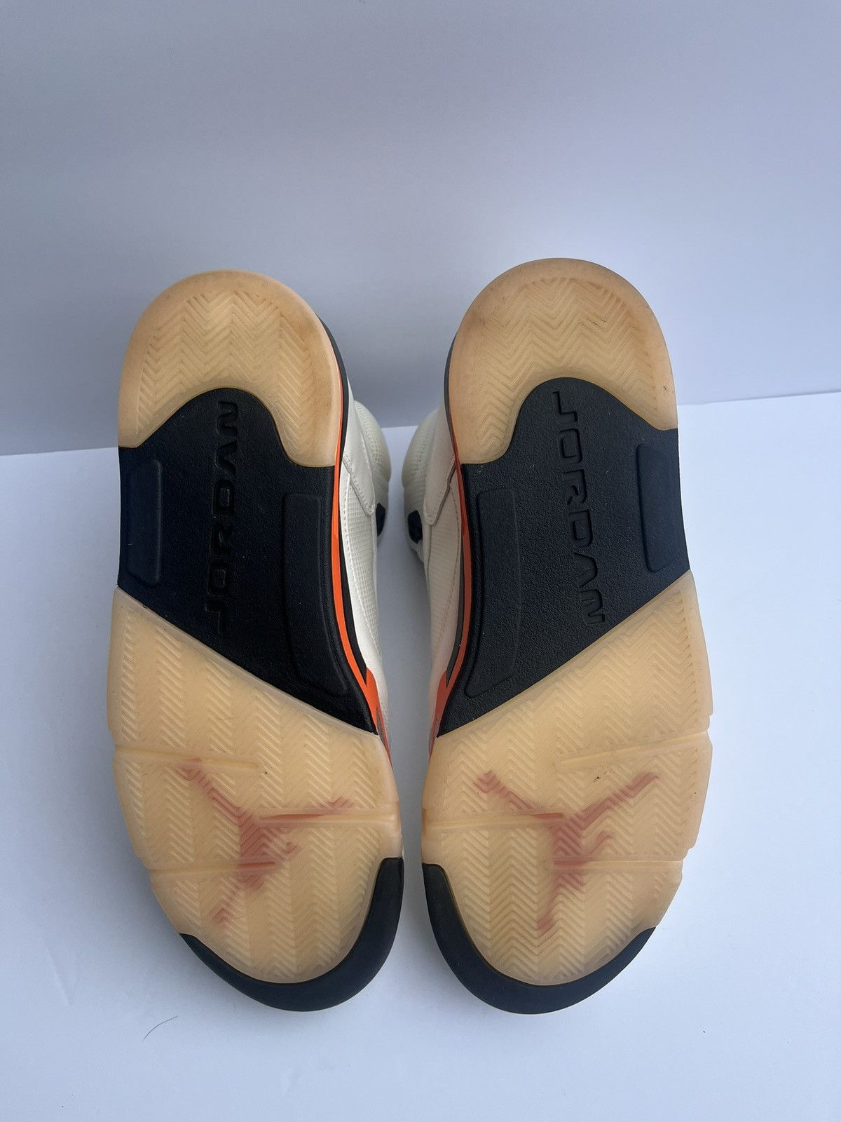 Jordan Brand Air Jordan 5 “Shattered Backboards” Size US 13 / EU 46 - 8 Thumbnail
