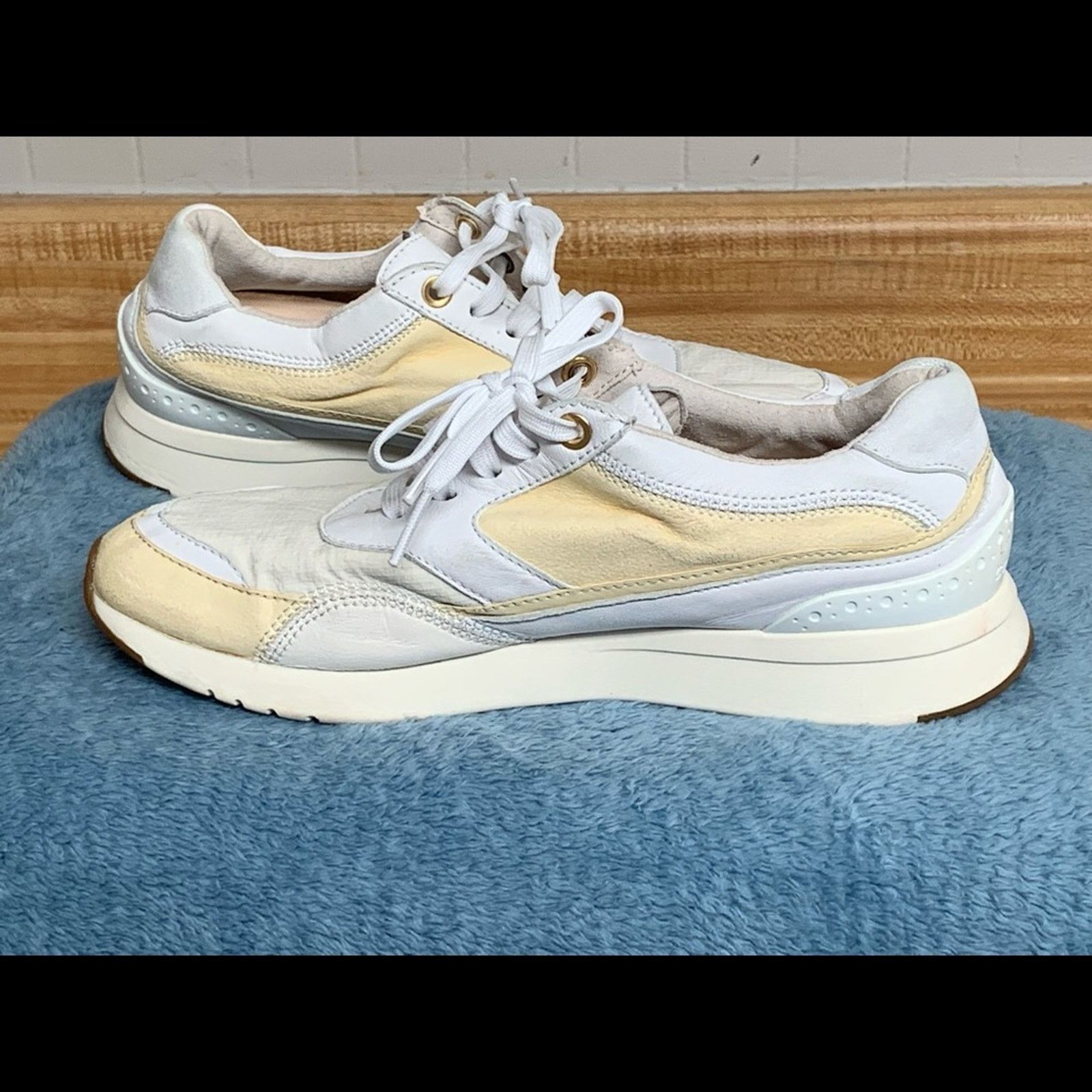 Cole Haan WOMENS COLE HAAN GRANDPRO DOWNTOWN SHOES SIZE 7 LIKE NEW Size US 7 / IT 37 - 2 Thumbnail