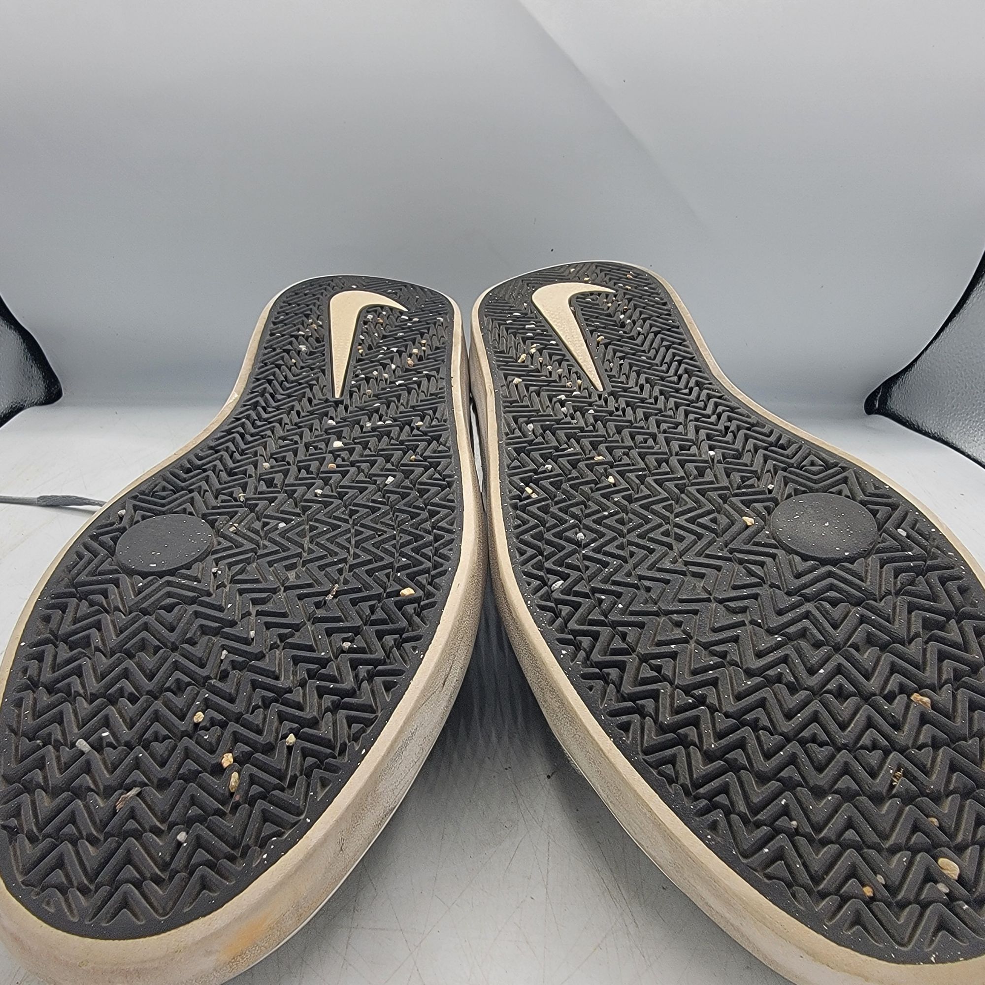 Nike Nike SB Check Solarsoft Mens 13 Gray Skateboard Shoes Athlet Size US 13 / EU 46 - 12 Thumbnail