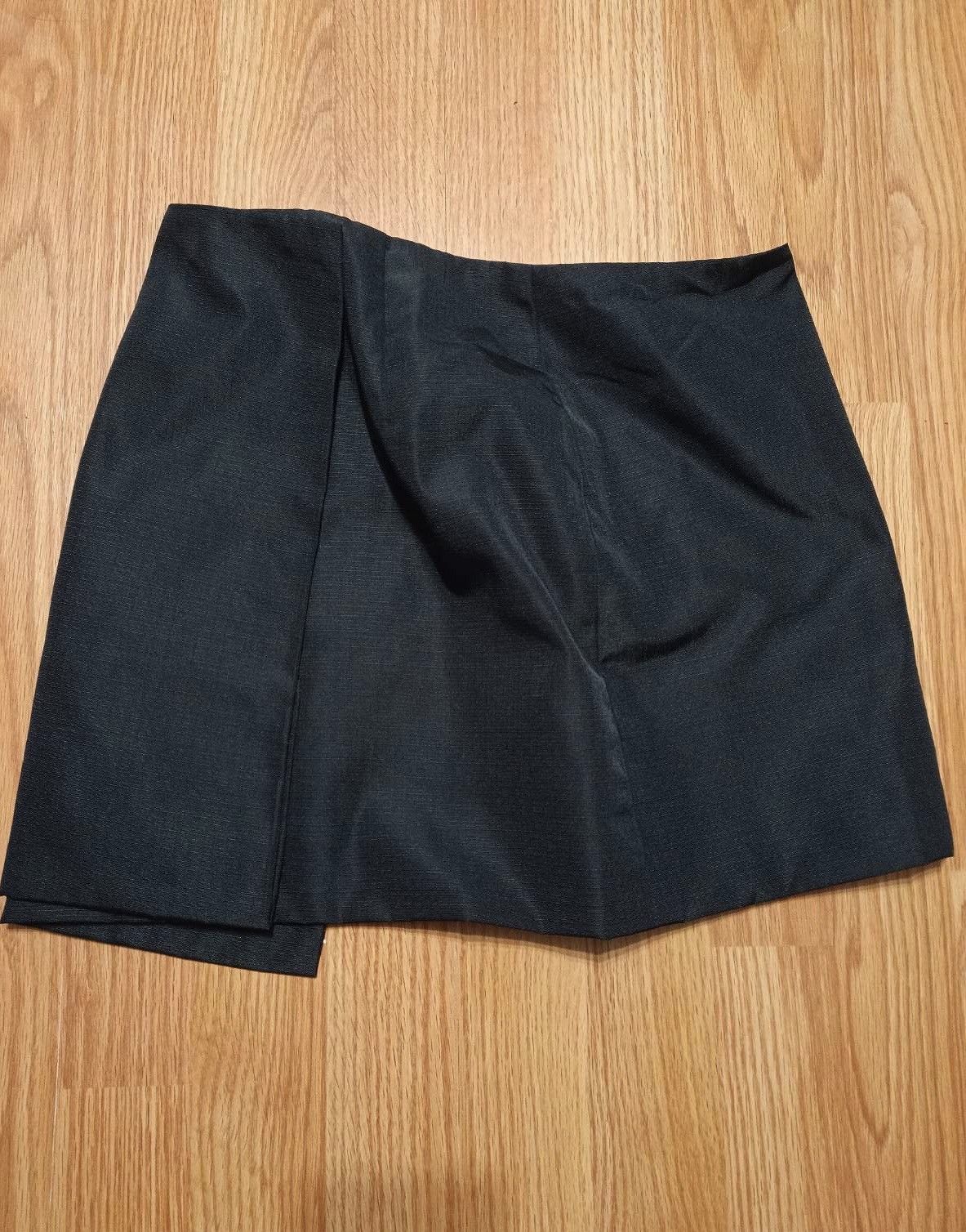 Jil Sander Jil Sander Black Nylon Designer Short Skirt EU 38 Size 26" / US 2 / IT 38 - 6 Thumbnail