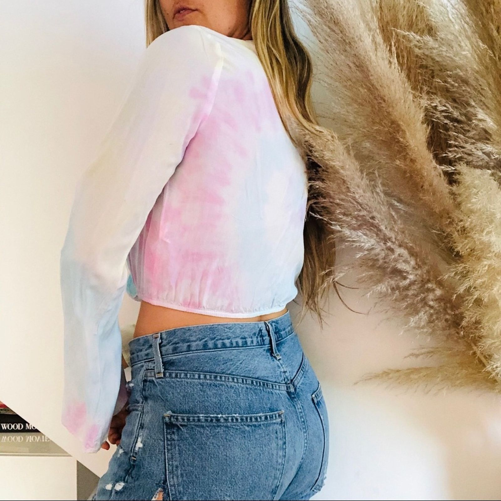 Forever 21 NEW Forever 21 White Pink Yellow Bell Sleeve Crop Top Shirt Size S / US 4 / IT 40 - 4 Thumbnail