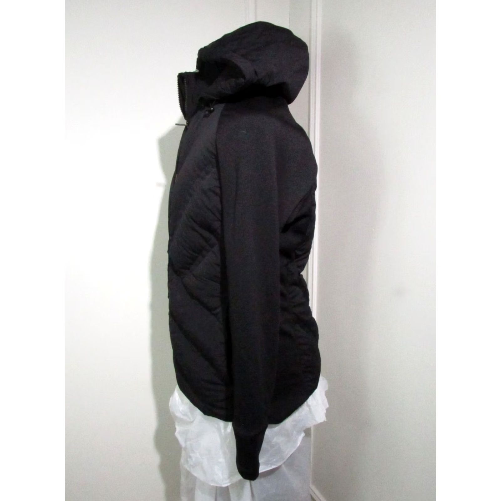 Athleta ATHLETA Hooded Puffer Jacket Coat Down Women's Size L Black Size L / US 10 / IT 46 - 2 Thumbnail