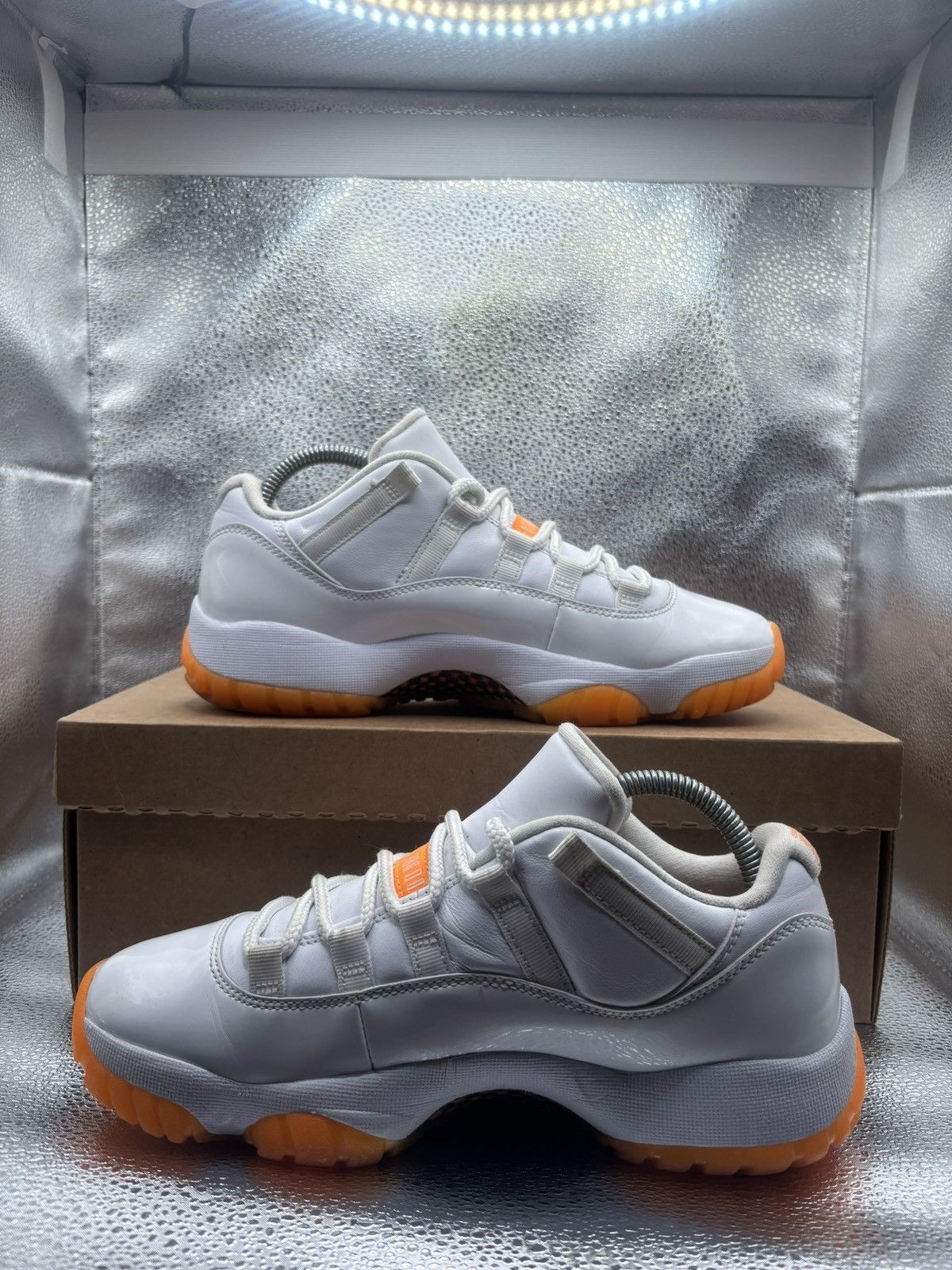 Jordan Brand Air Jordan 11 low citrus 2021 Size US 8.5 / IT 38.5 - 5 Thumbnail