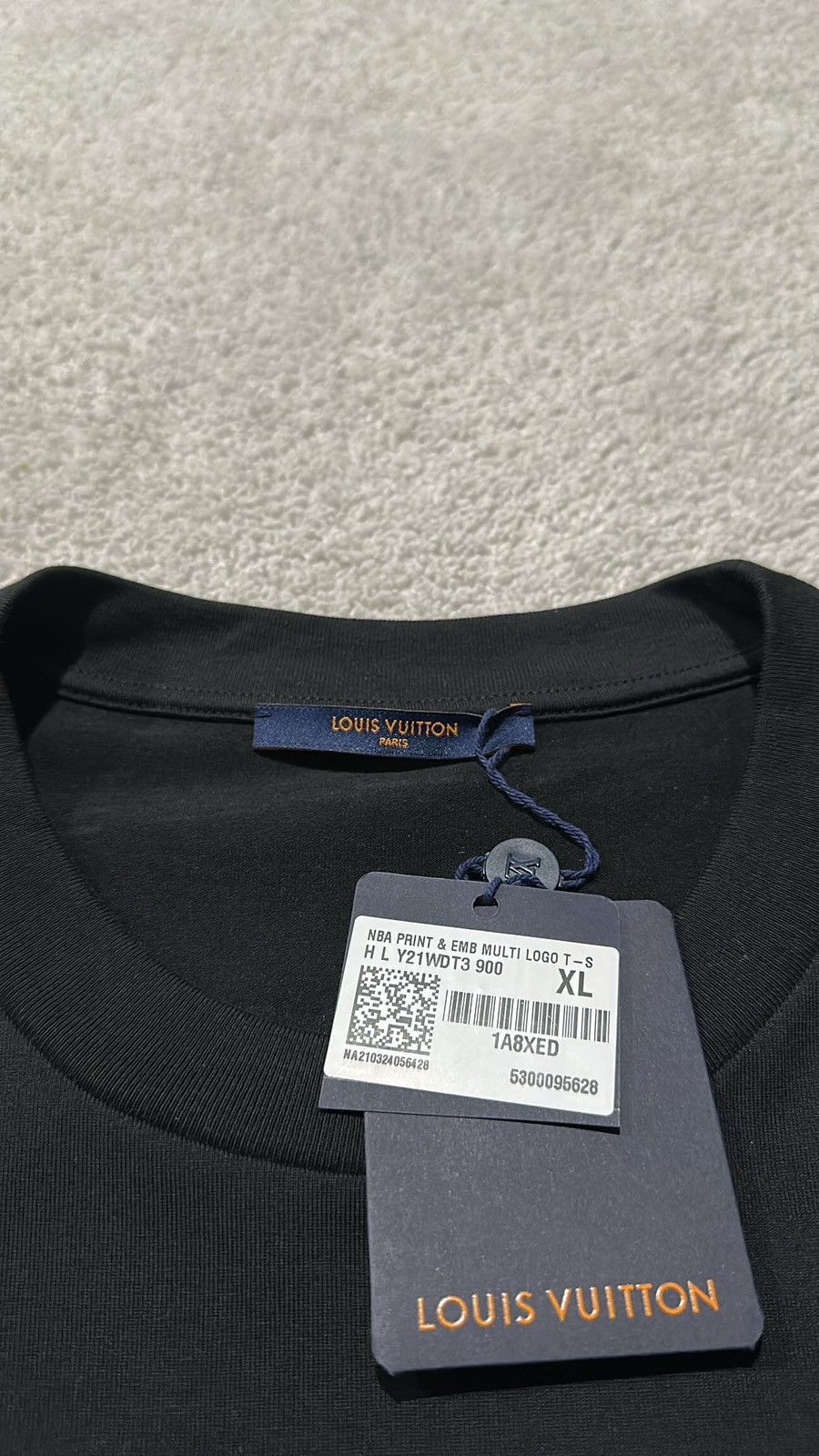 Louis Vuitton × NBA Louis Vuitton NBA Embroidered Short Sleeve Shirt Size US XL / EU 56 / 4 - 3 Thumbnail