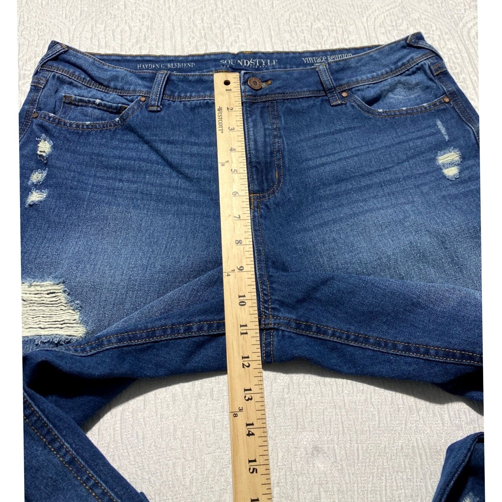 Vintage Sound Style Hayden Girlfriend Jeans 14W Medium Wash Distressed Raw Hem Blue Womens Jeans Size 36" / US 14 / IT 50 - 4 Thumbnail